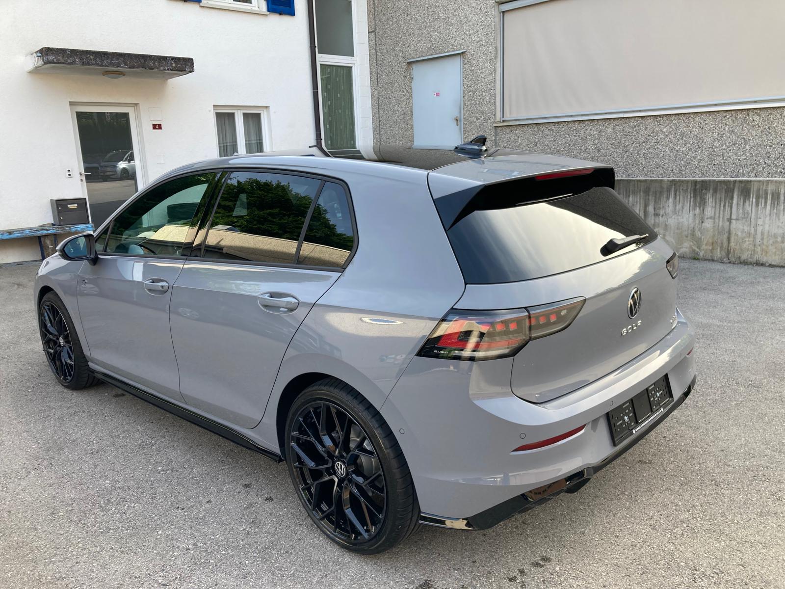 VW Golf 1.5 e TSI mHEV R-Line DSG-image-4