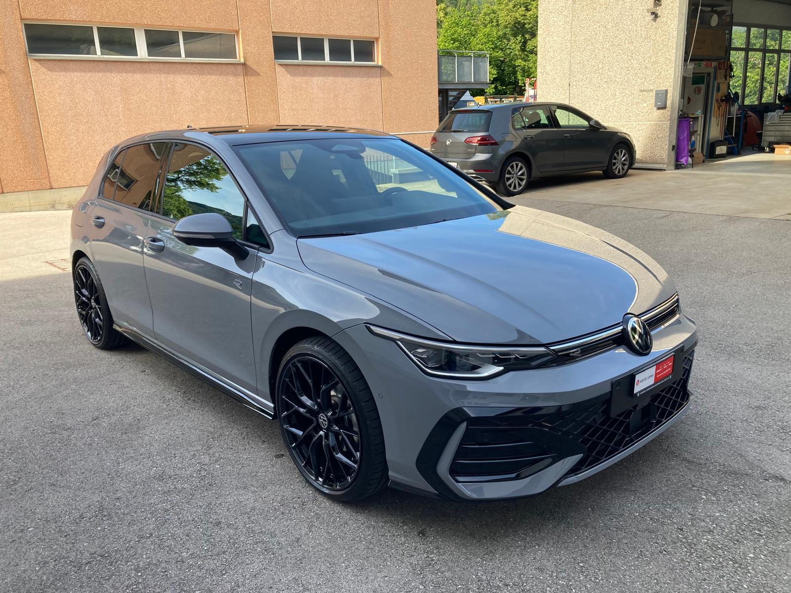 VW Golf 1.5 e TSI mHEV R-Line DSG-image-0