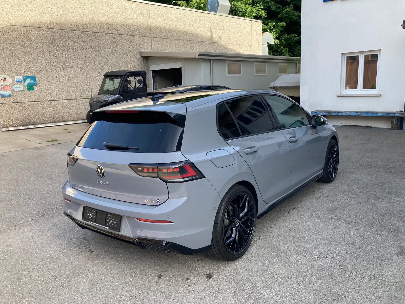 VW Golf 1.5 e TSI mHEV R-Line DSG-image-6