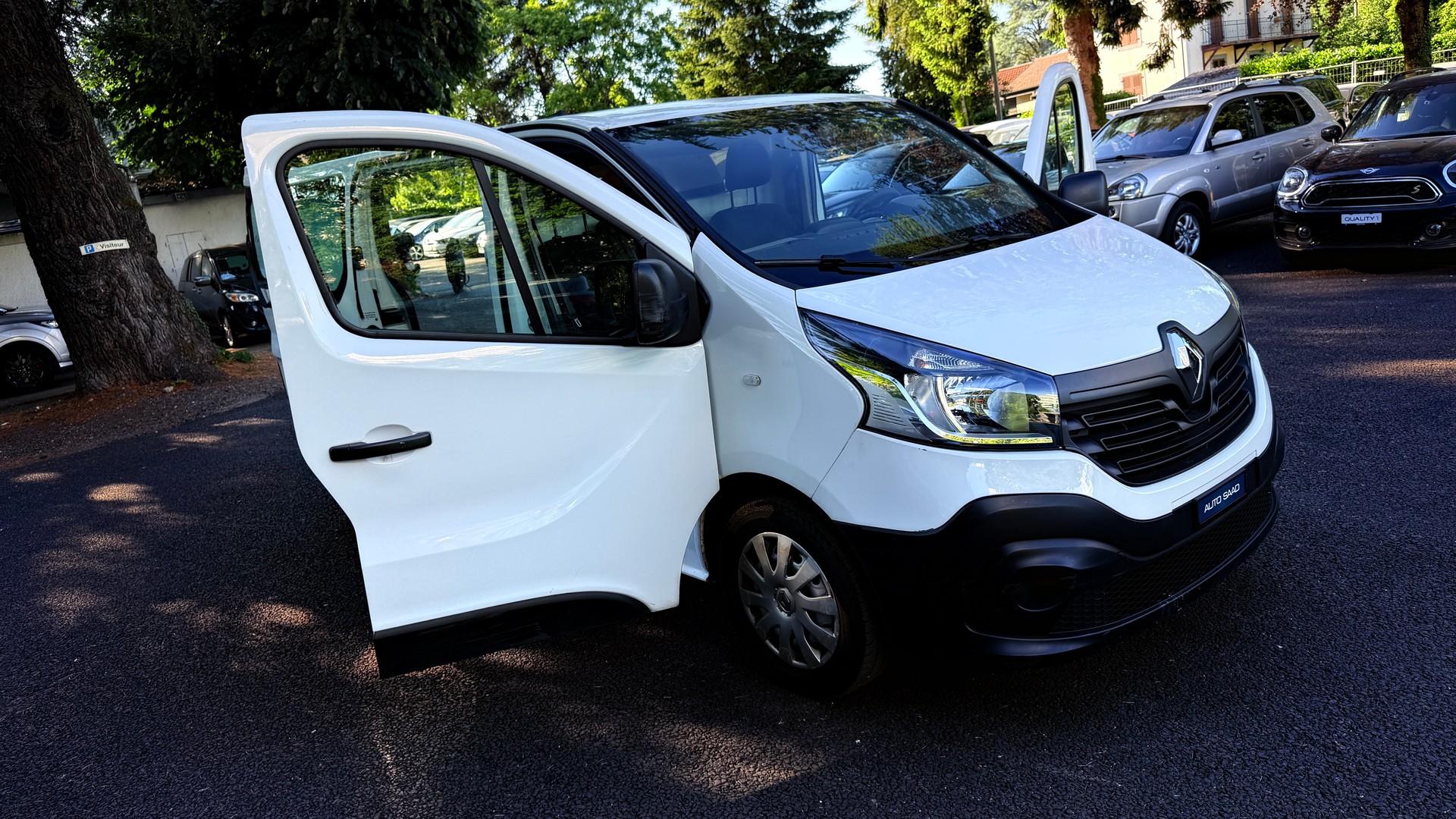 RENAULT Trafic 1.6 dCi 95 2.9t Business L1H1-image-14