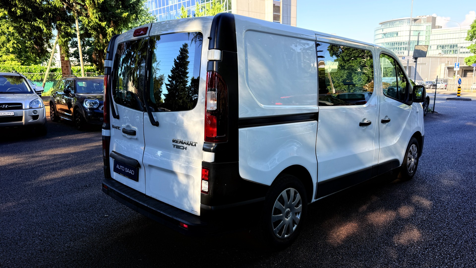 RENAULT Trafic 1.6 dCi 95 2.9t Business L1H1-image-4