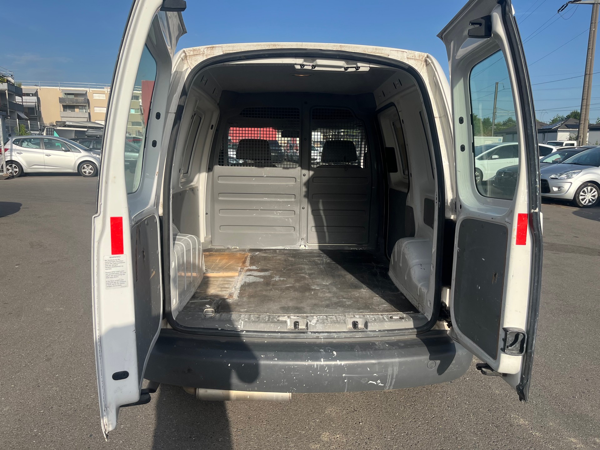 VW Caddy 2.0 EcoFuel-image-6