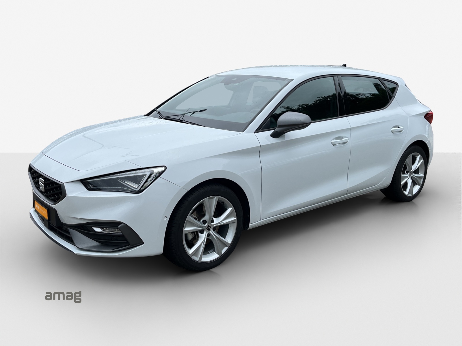 SEAT Leon 1.5 eTSI mHEV DSG FR-image-0