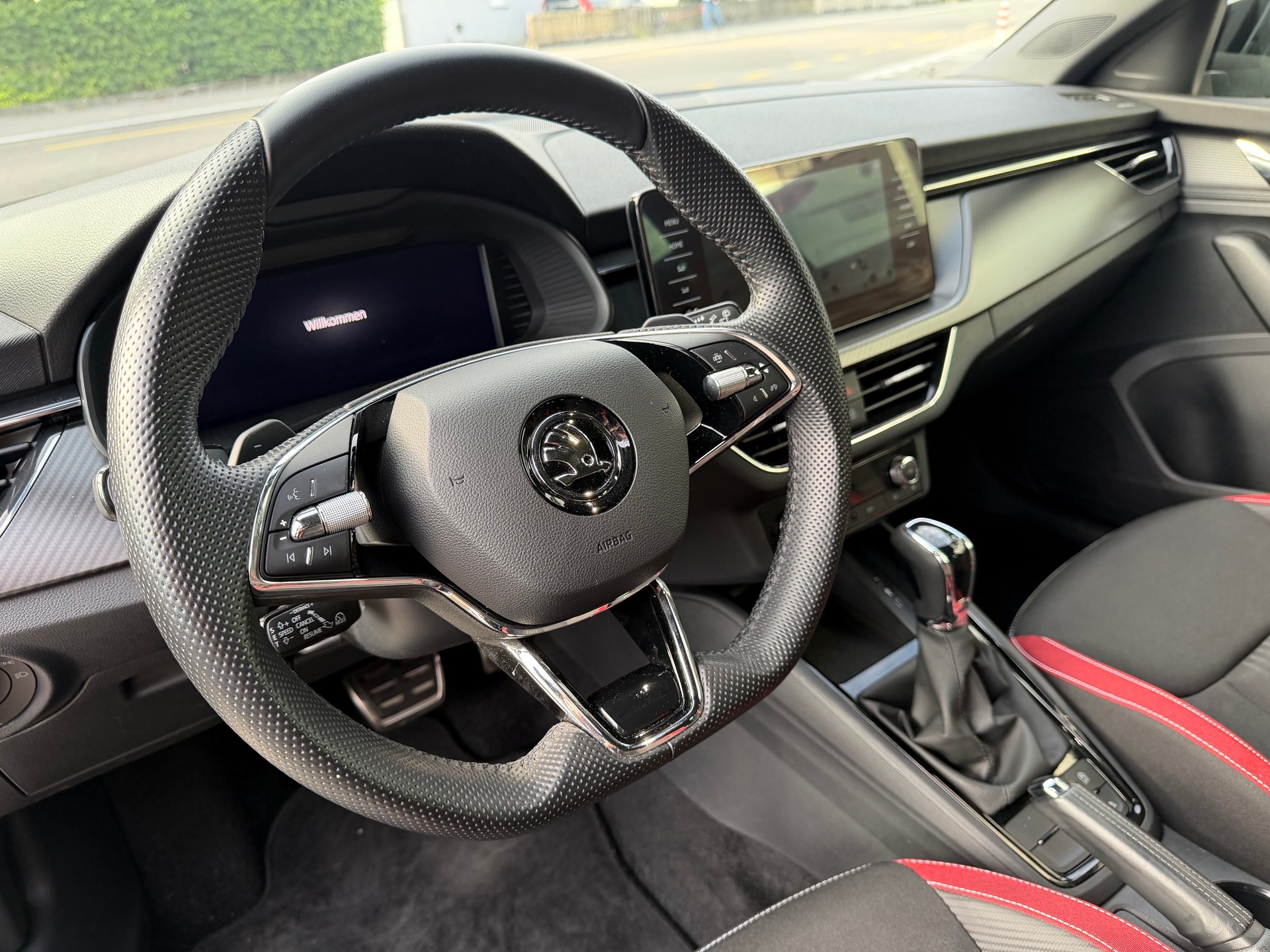 SKODA Scala 1.5 TSI ACT Monte Carlo DSG-image-8