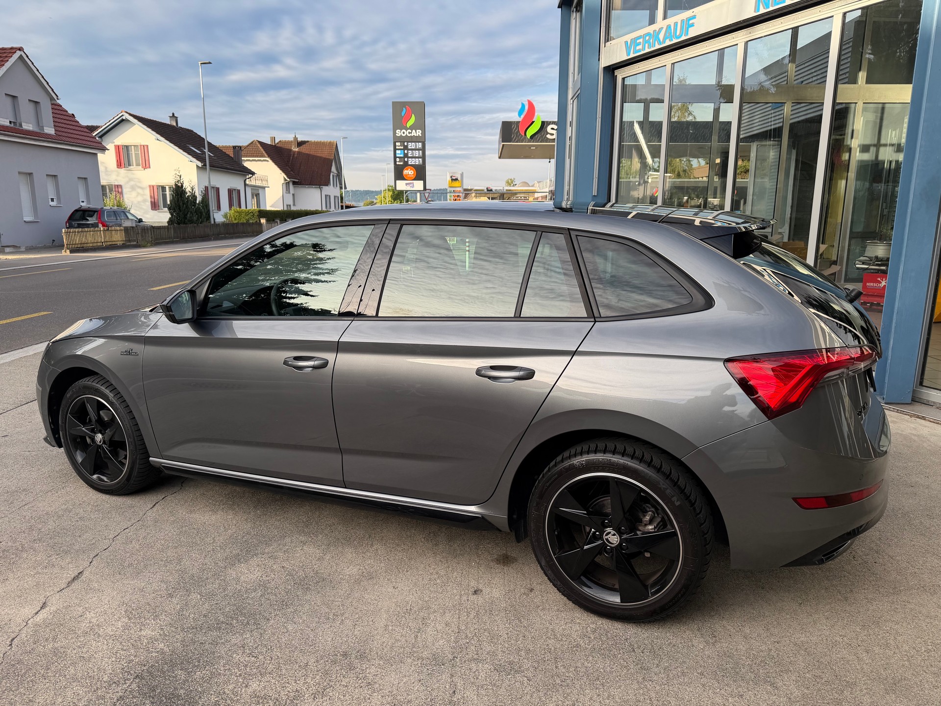 SKODA Scala 1.5 TSI ACT Monte Carlo DSG-image-4