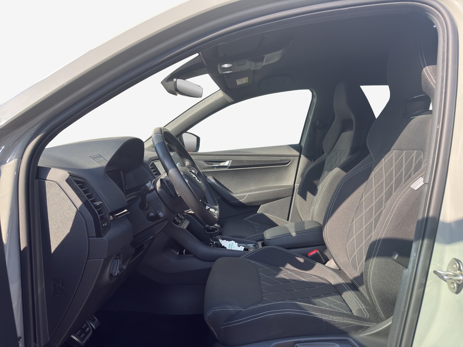 SKODA Karoq 1.5 TSI SportLine DSG-image-7