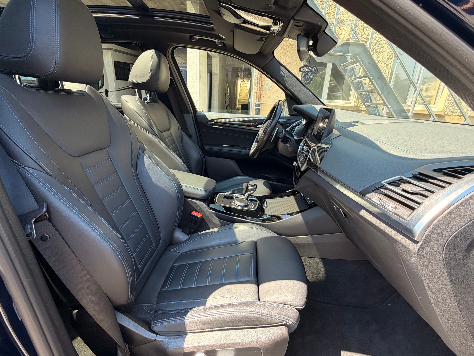 BMW X3 xDrive 48V M40d Individual-image-17