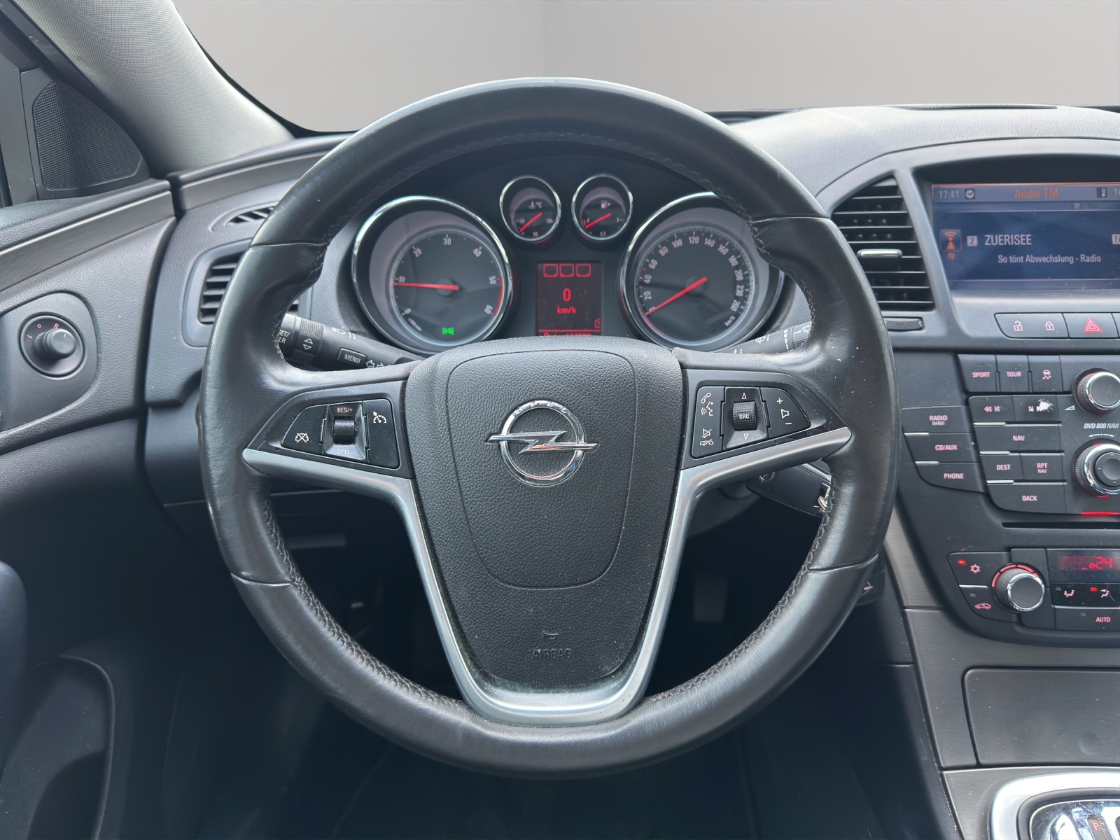 OPEL Insignia 2.0 CDTI Cosmo Automatic-image-14