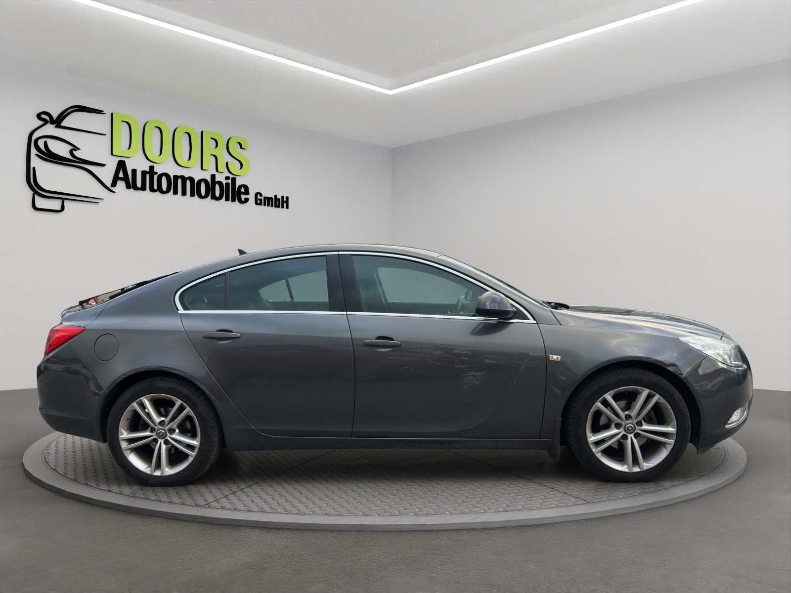 OPEL Insignia 2.0 CDTI Cosmo Automatic-image-7