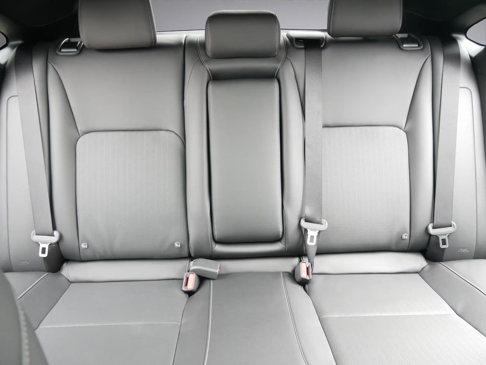 HONDA Civic 2.0 i-MMD Advance-image-15