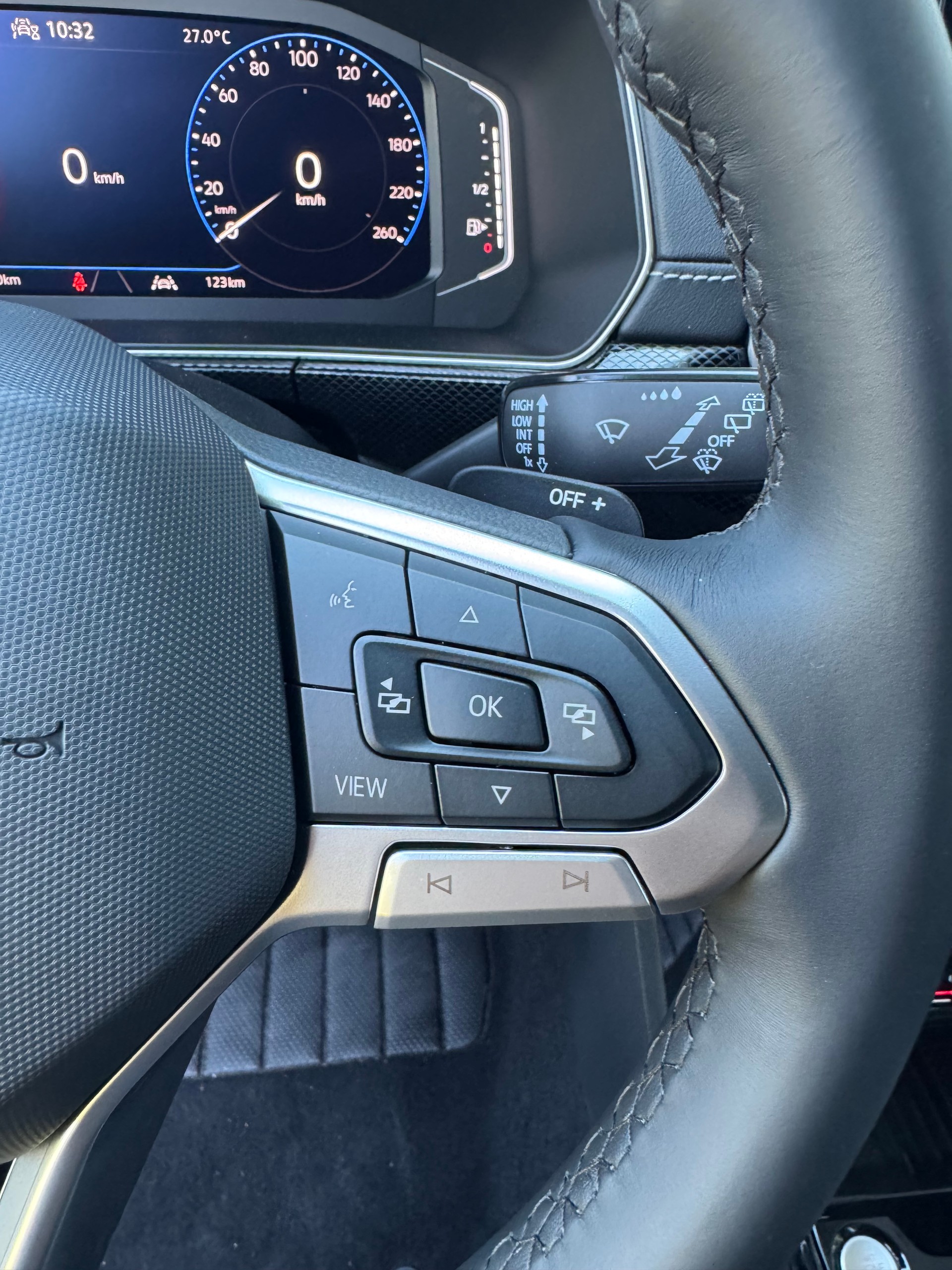 VW T-Cross 1.5 TSI EVO ACT R-Line DSG 150 PS mit Anhängerkupplung 39 % Rabatt !-image-4