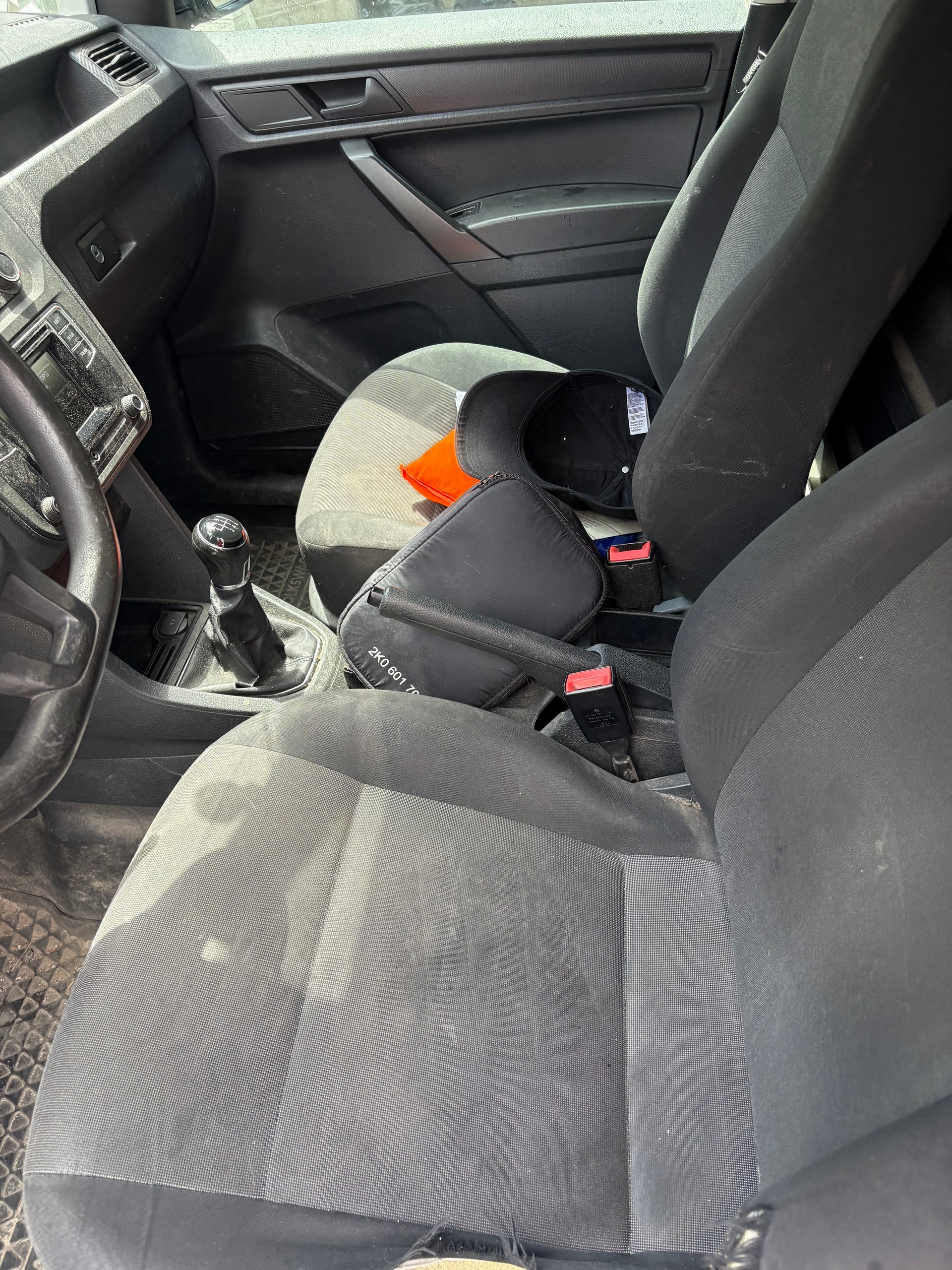 VW Caddy Maxi 2.0TDI 4Motion BlueMotion Technology-image-4