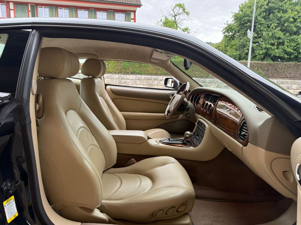 JAGUAR XKR S/C-image-6