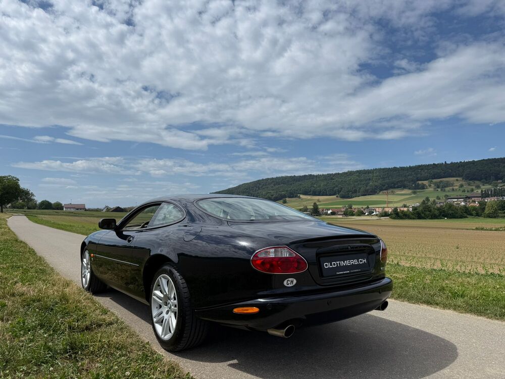 JAGUAR XKR S/C-image-1