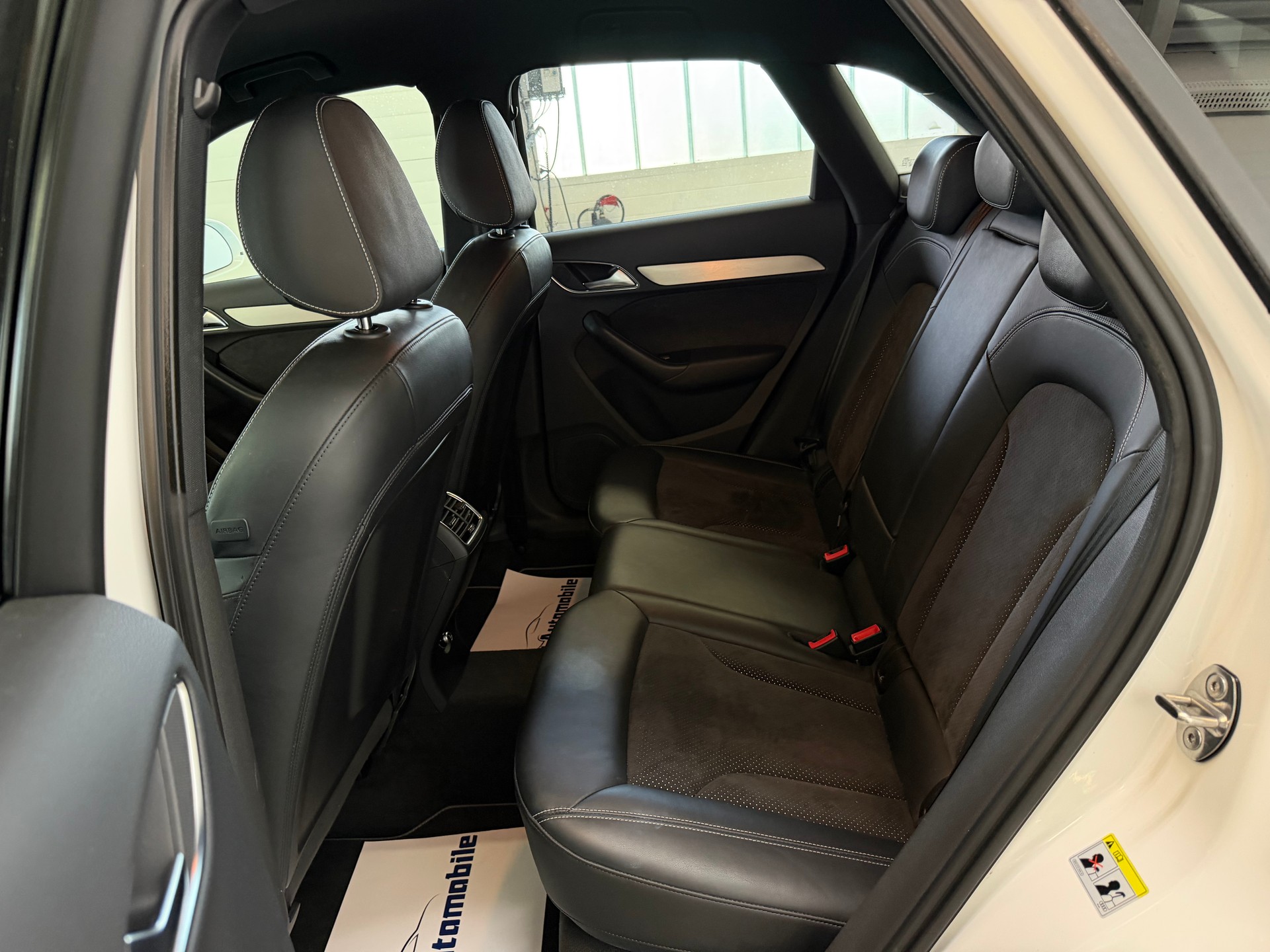 AUDI Q3 2.0 TDI sport quattro S-tronic | CH-Auto | Ab MFK 10.2025 | S-Line-image-10