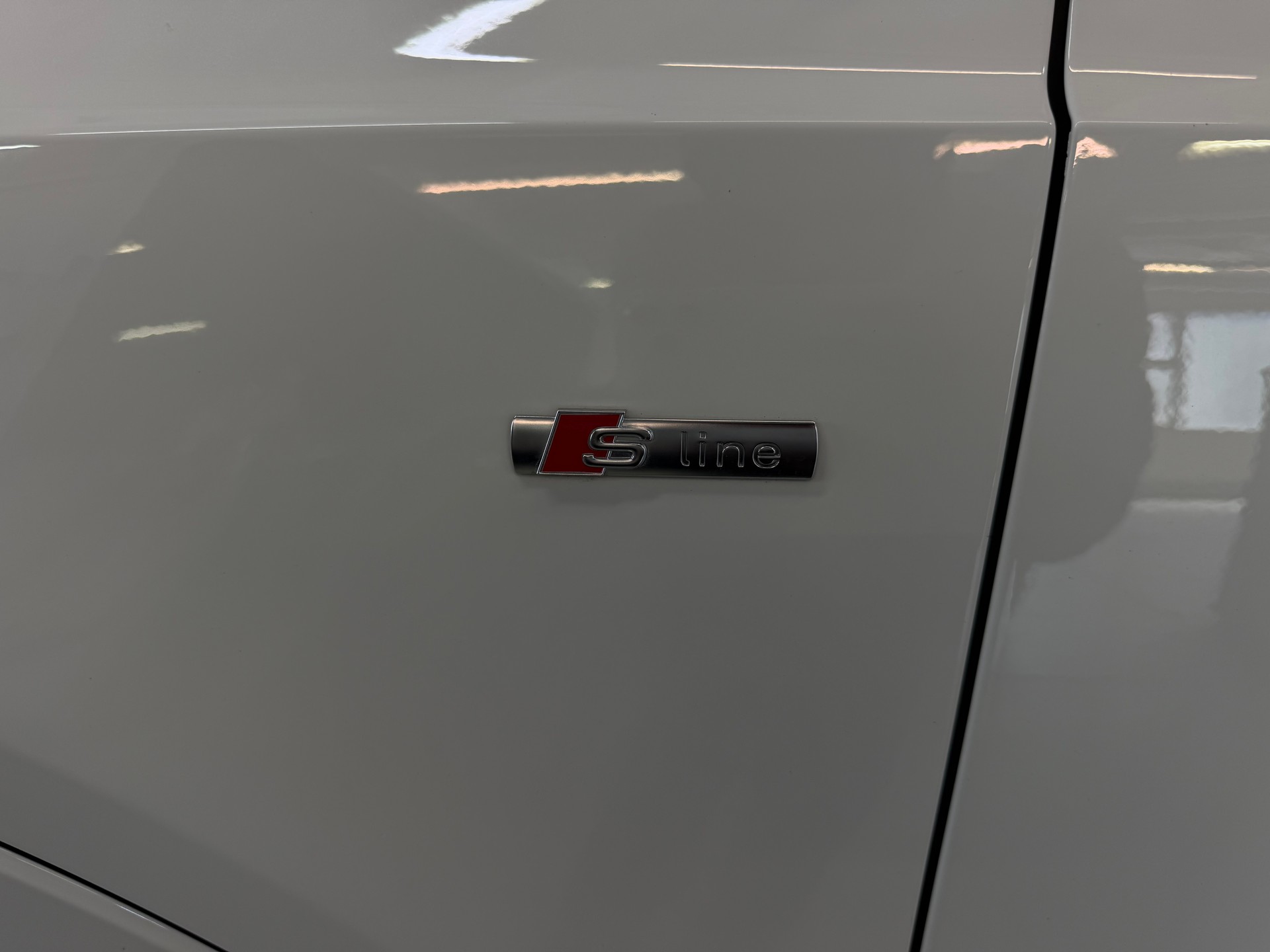AUDI Q3 2.0 TDI sport quattro S-tronic | CH-Auto | Ab MFK 10.2025 | S-Line-image-7