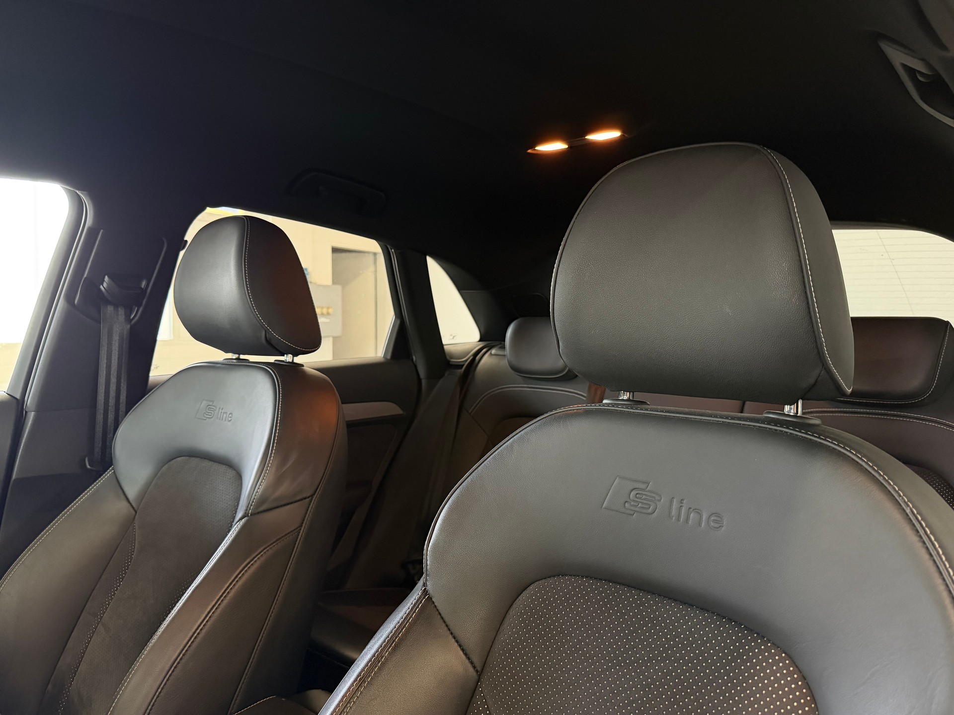 AUDI Q3 2.0 TDI sport quattro S-tronic | CH-Auto | Ab MFK 10.2025 | S-Line-image-12