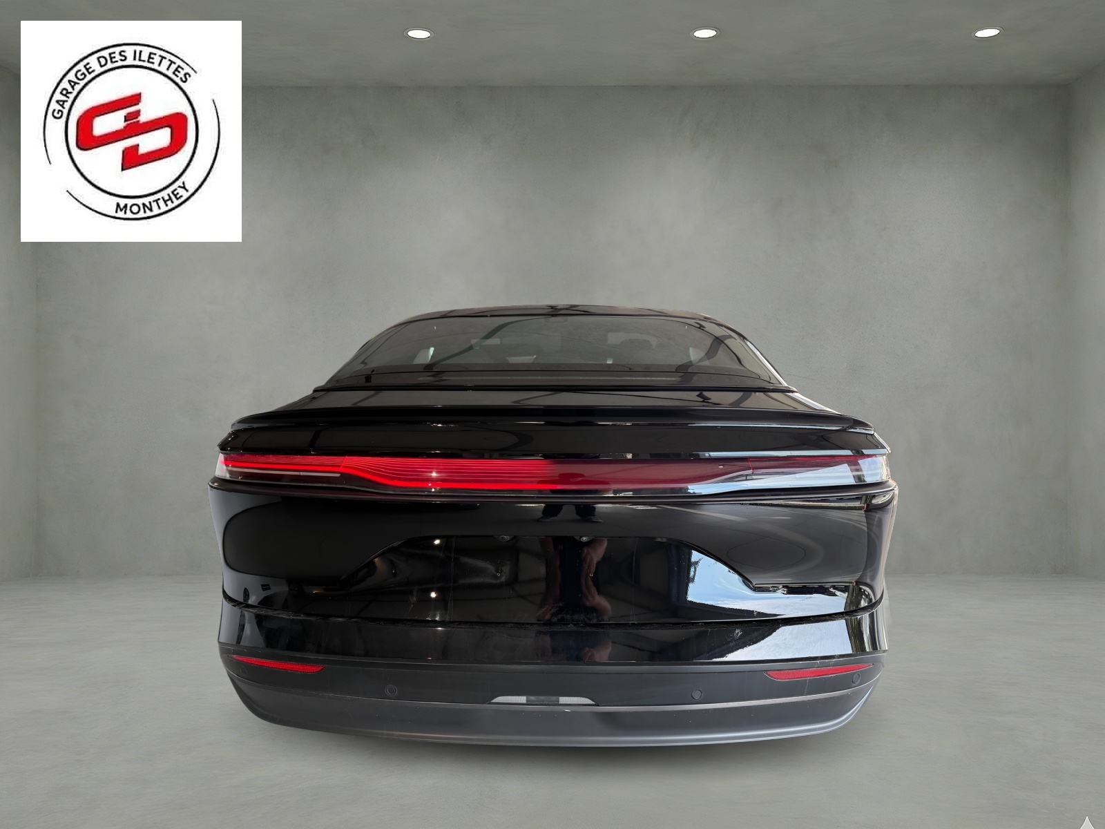 LUCID Midnight Dream Edition-image-1