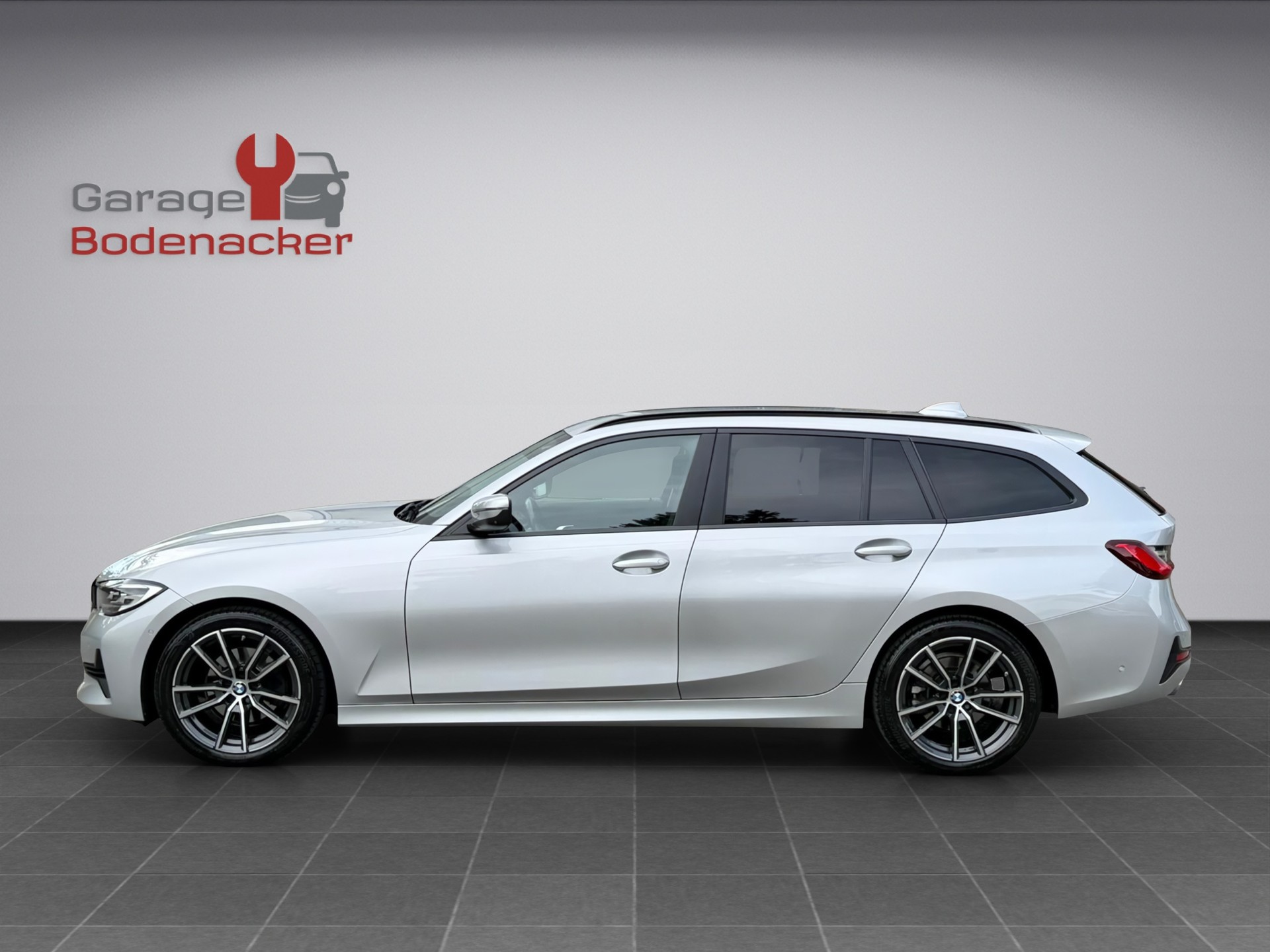 BMW 320d xDrive Touring Steptronic * Diesel * 190 PS *-image-2