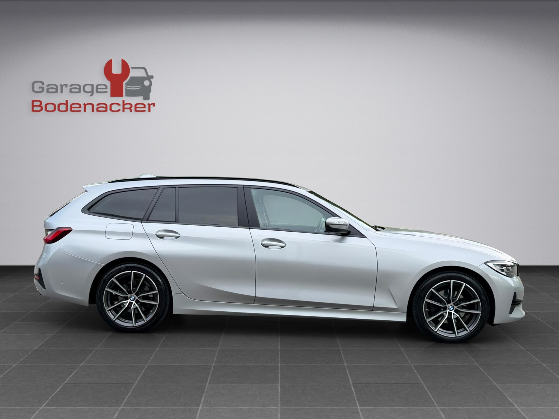 BMW 320d xDrive Touring Steptronic * Diesel * 190 PS *-image-5
