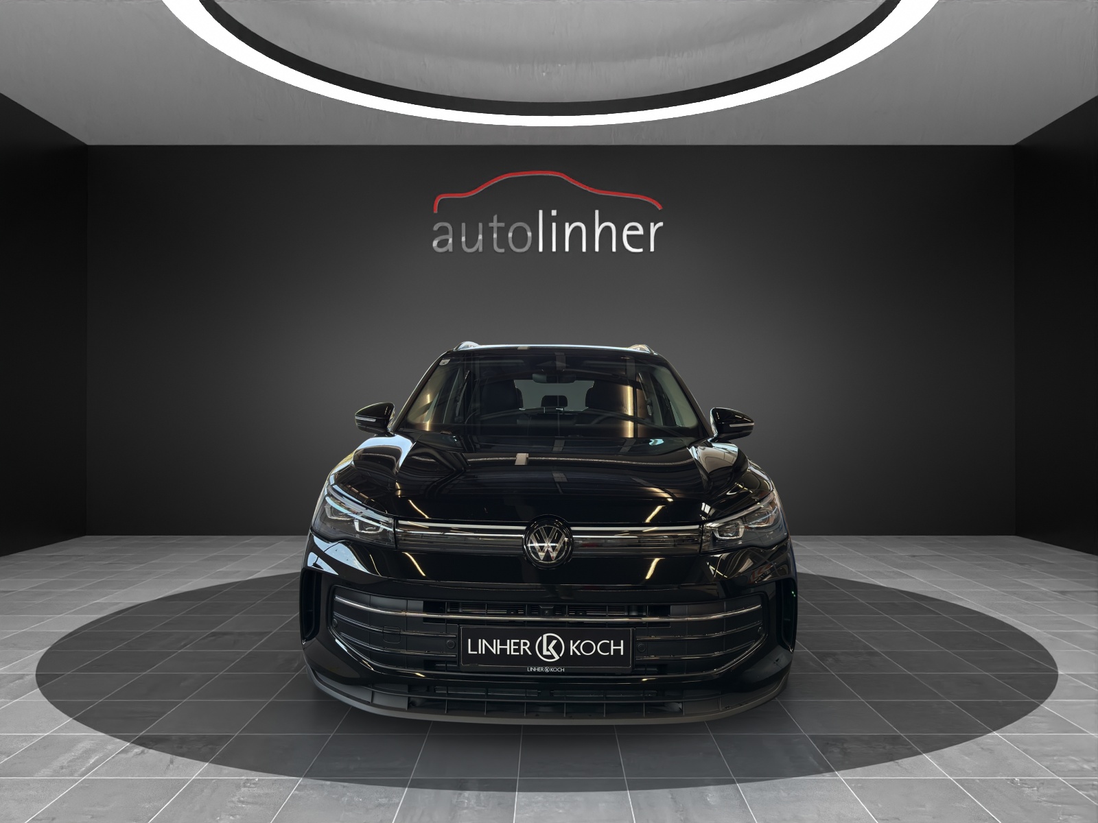 VW Tiguan 2.0 TDI SCR Elegance 4Motion DSG-image-6