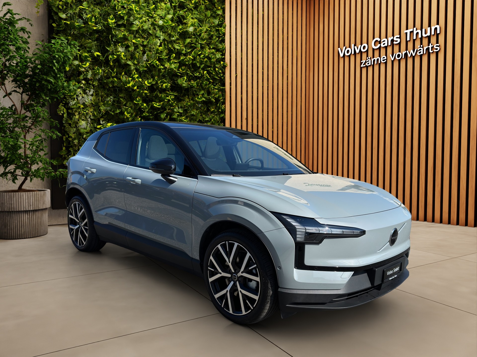VOLVO EX30 E60 Twin Ultra Performance AWD-image-2