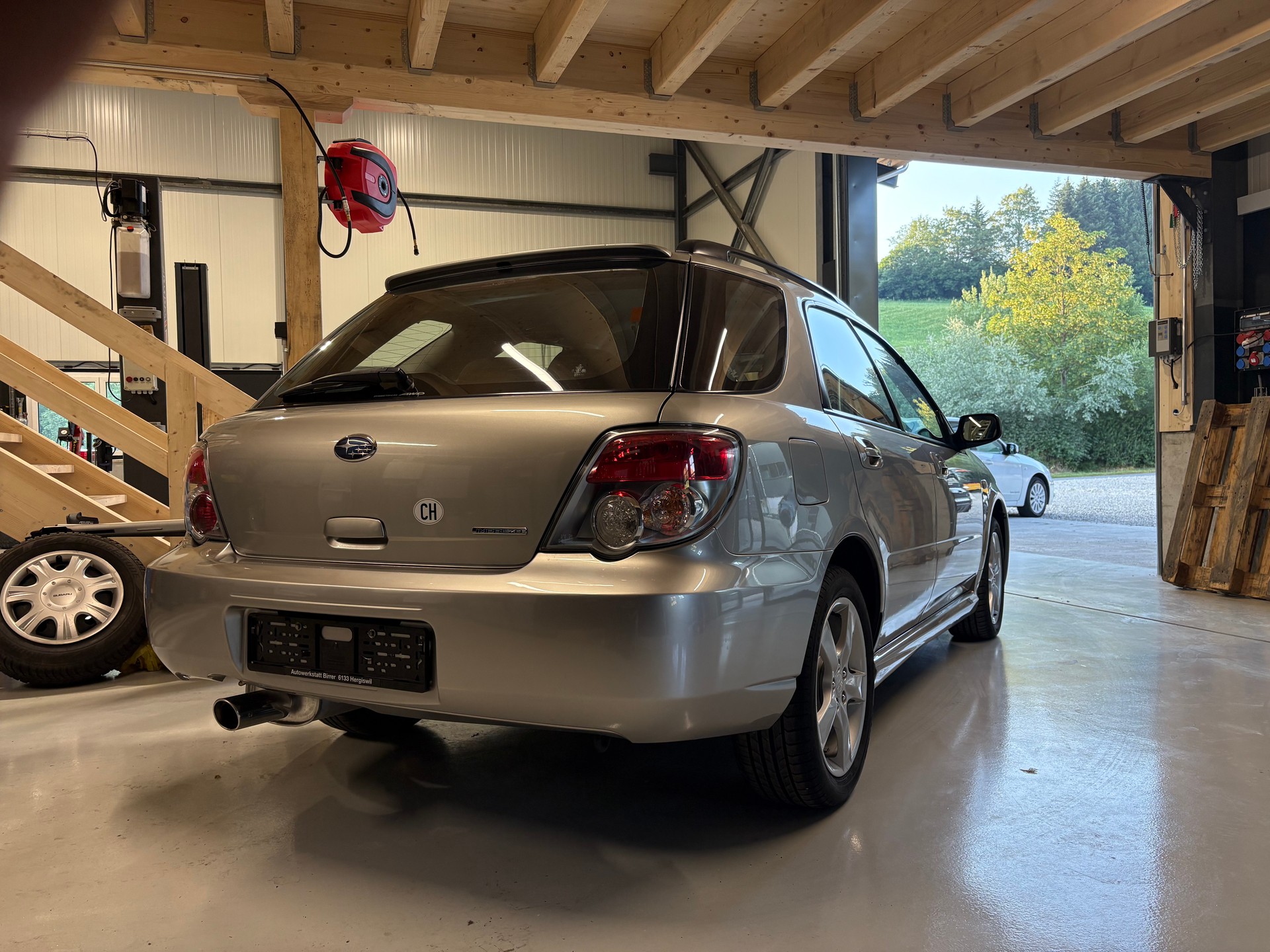 SUBARU Impreza 2.0R Swiss Pique As Automatic-image-4