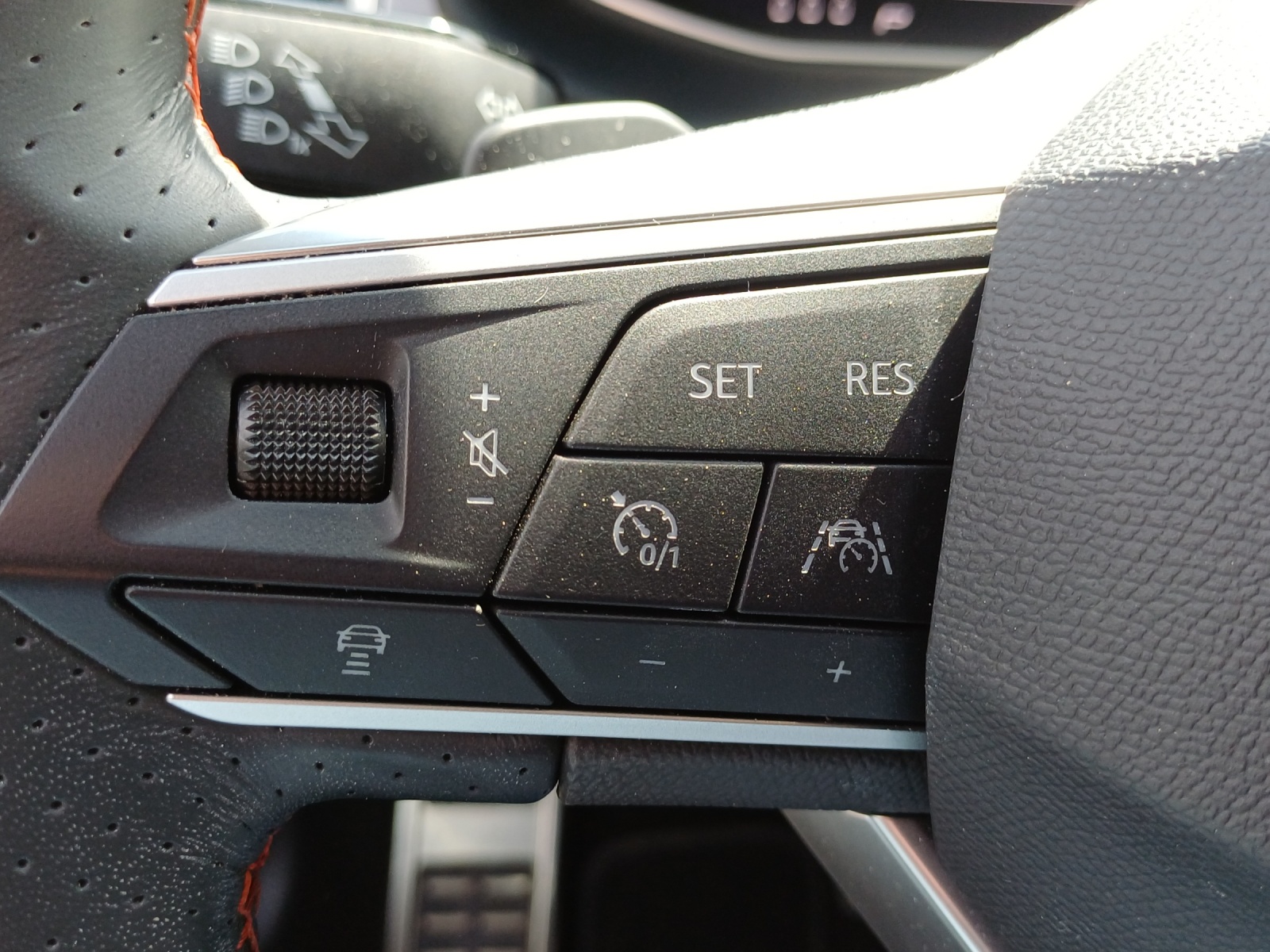 SEAT Ateca 1.5 TSI EVO DSG FR-image-13