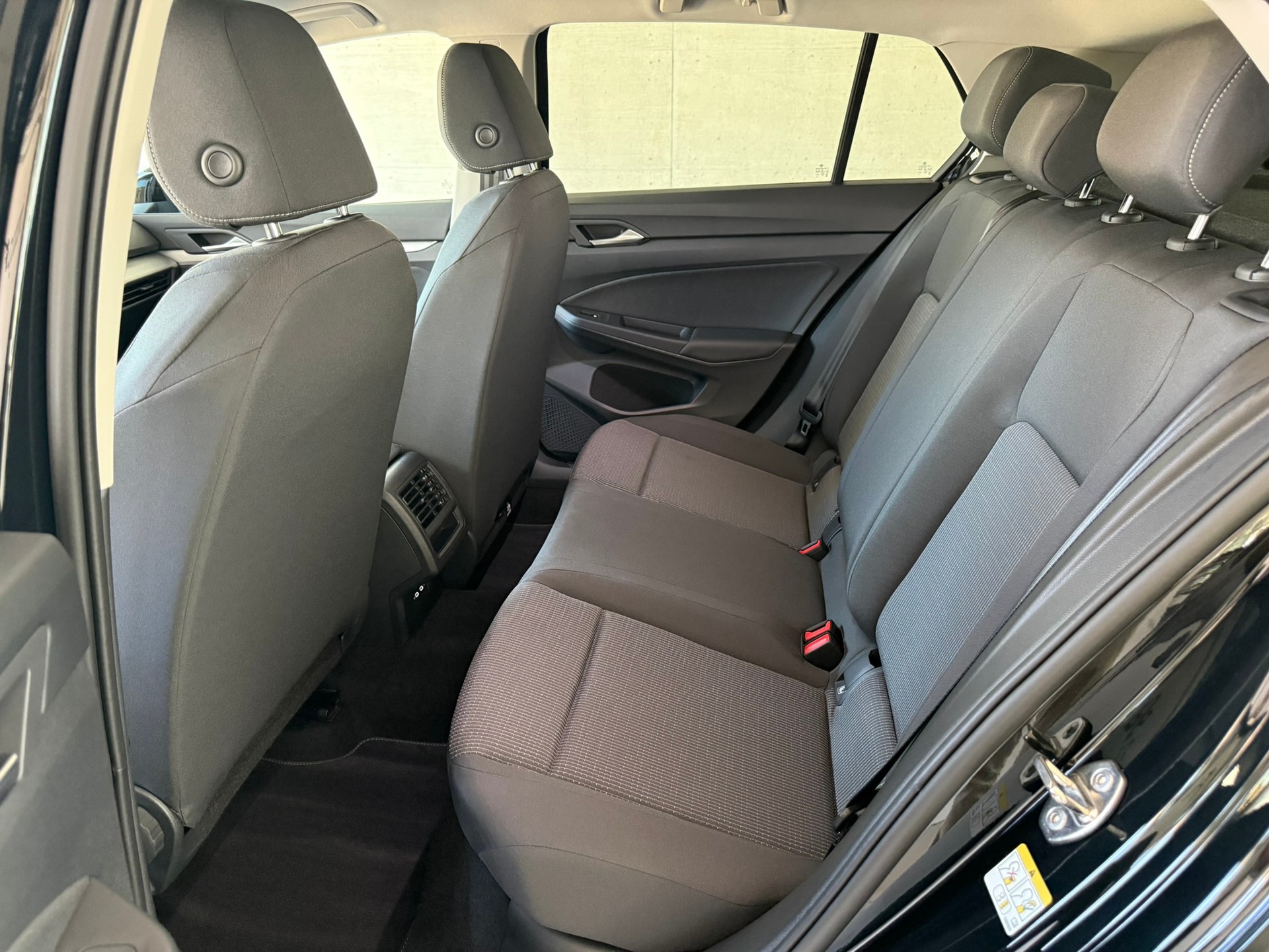 VW Golf 1.5 e TSI mHEV Value DSG-image-10