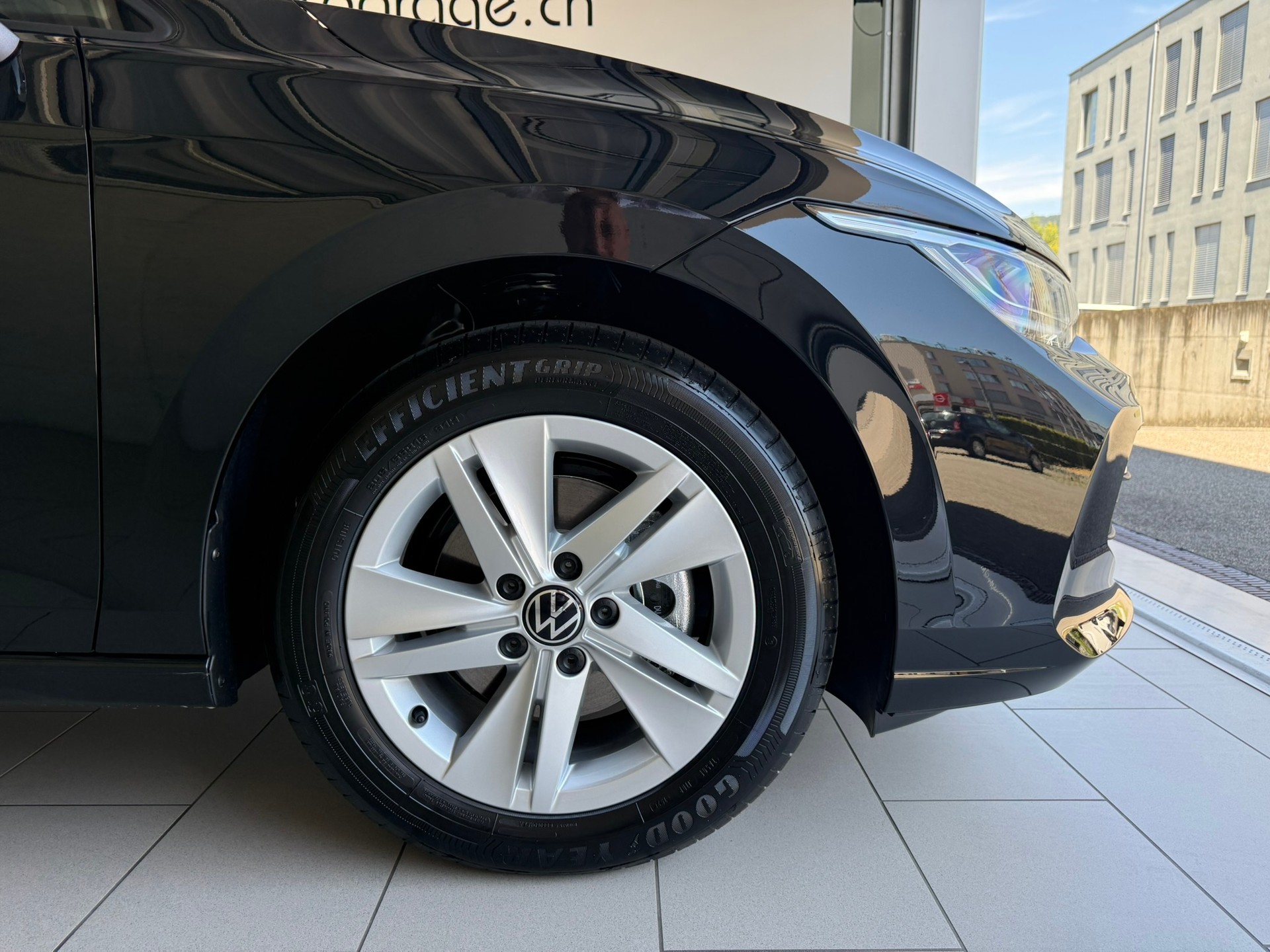 VW Golf 1.5 e TSI mHEV Value DSG-image-13