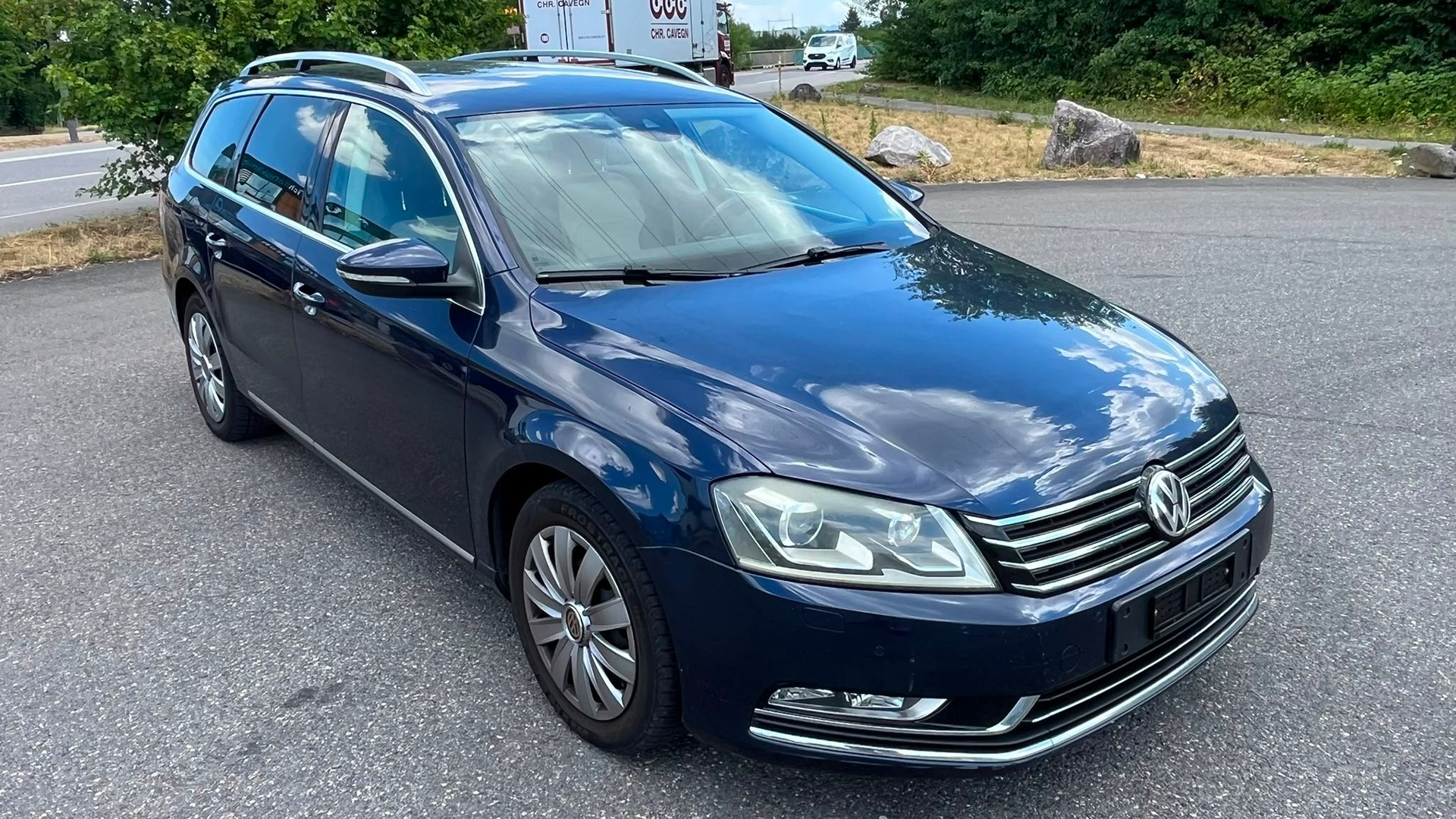 VW Passat Variant 2.0 TDI BlueMotion Technology Comfortline DSG-image-2