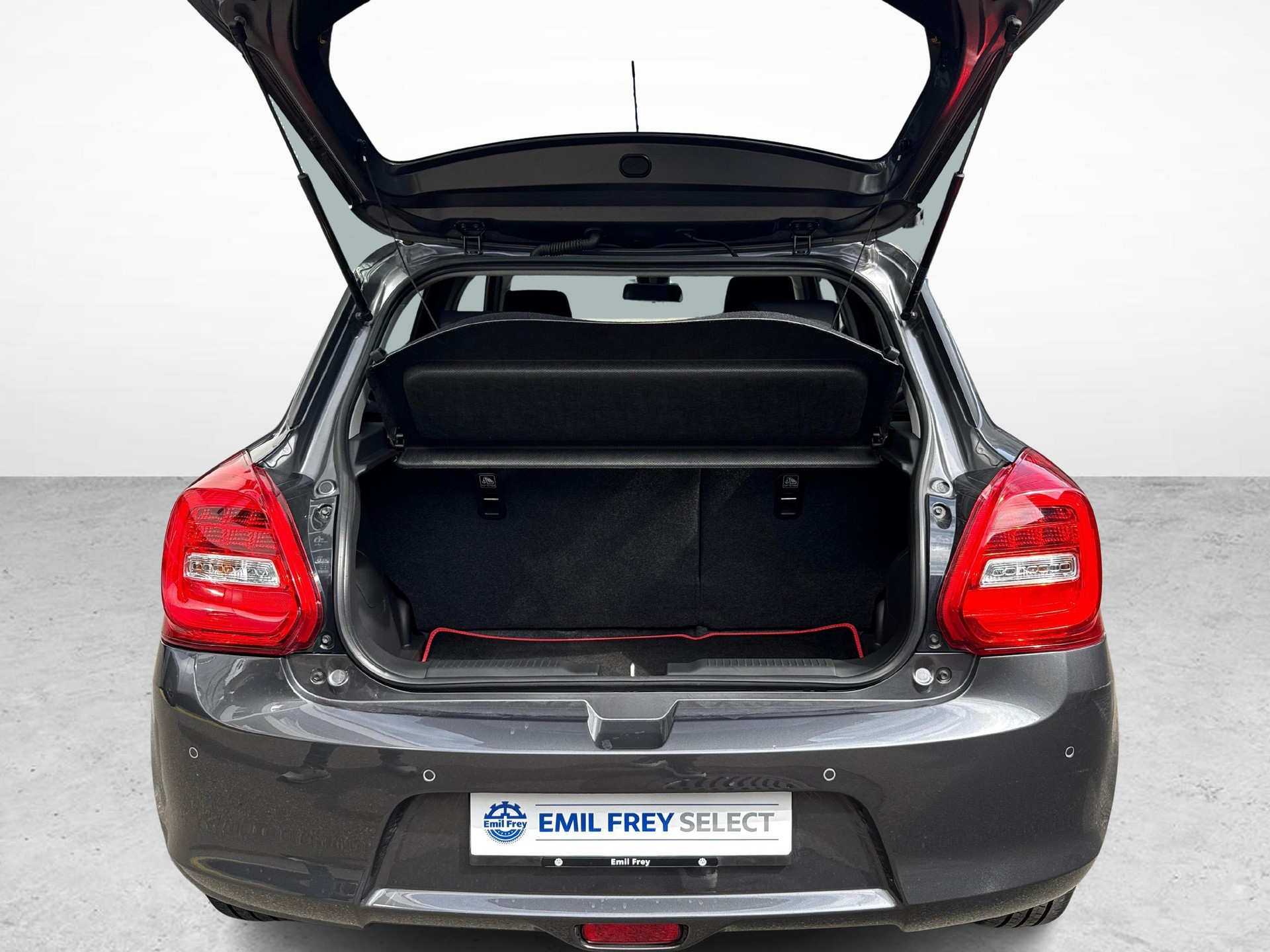 SUZUKI Swift 1.2 Piz Sulai Top Hybrid 4x4-image-11