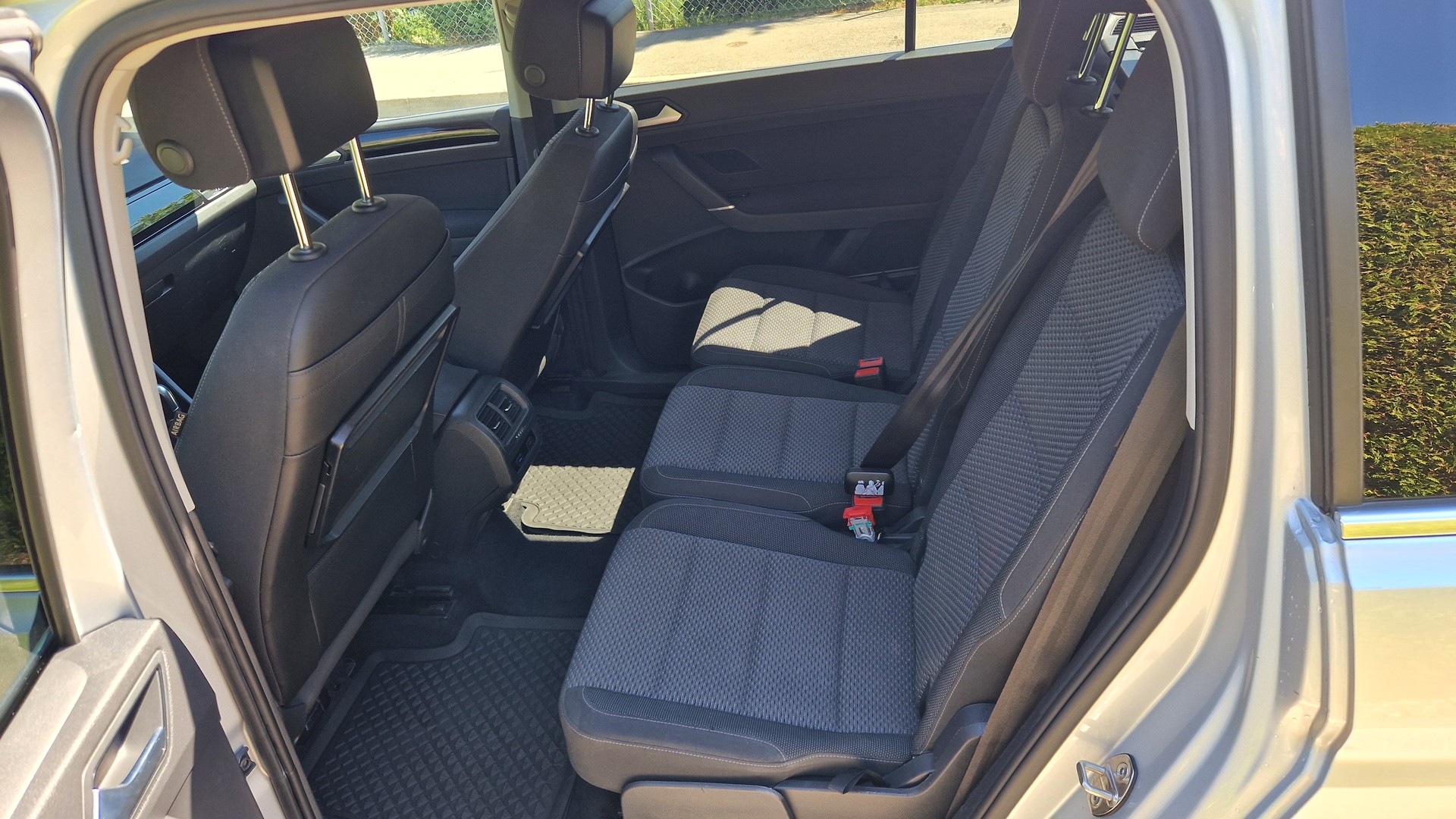 VW 1.4 TSI Highline DSG-image-2