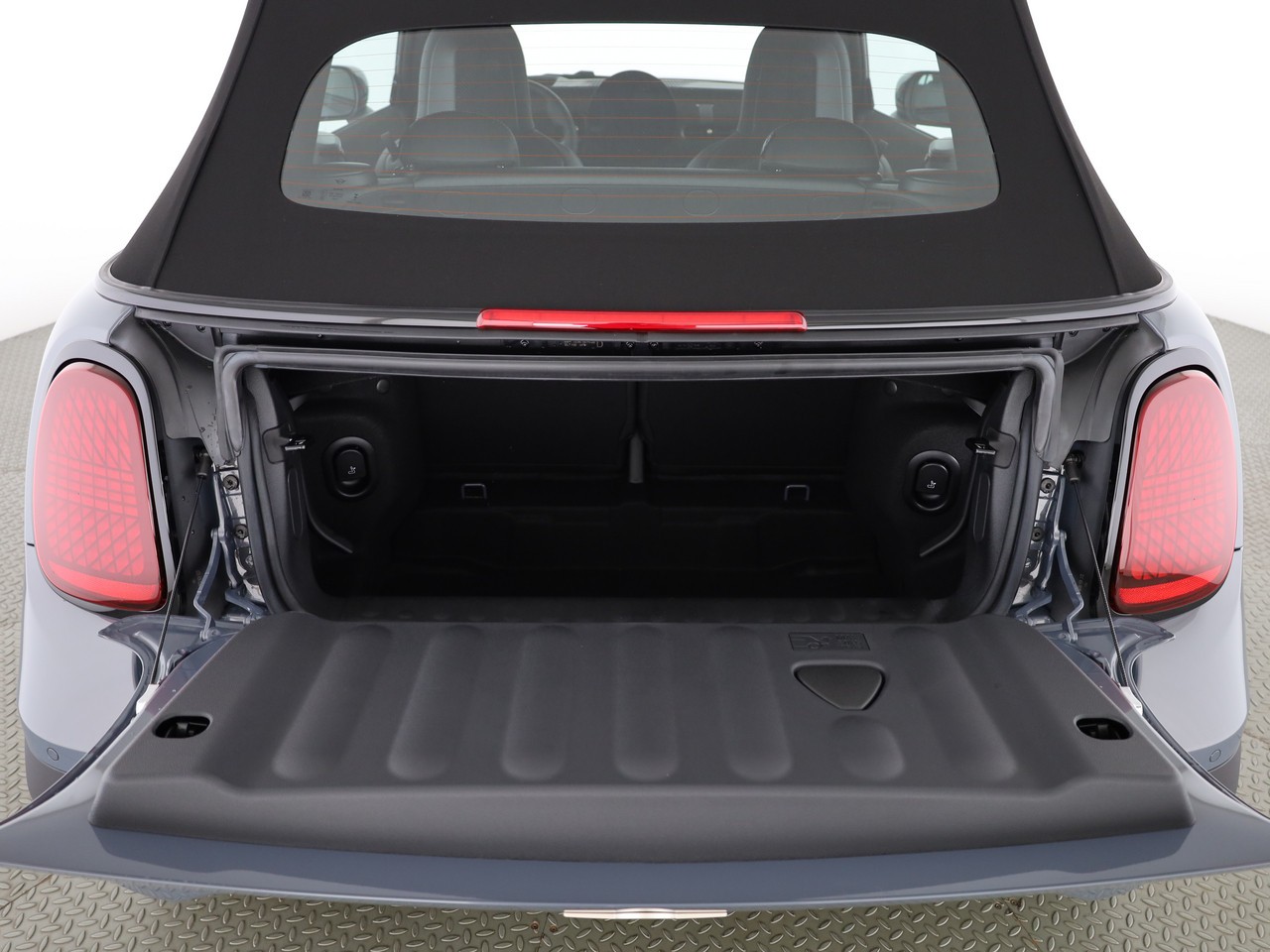 MINI Cooper C Cabriolet DKG-image-7