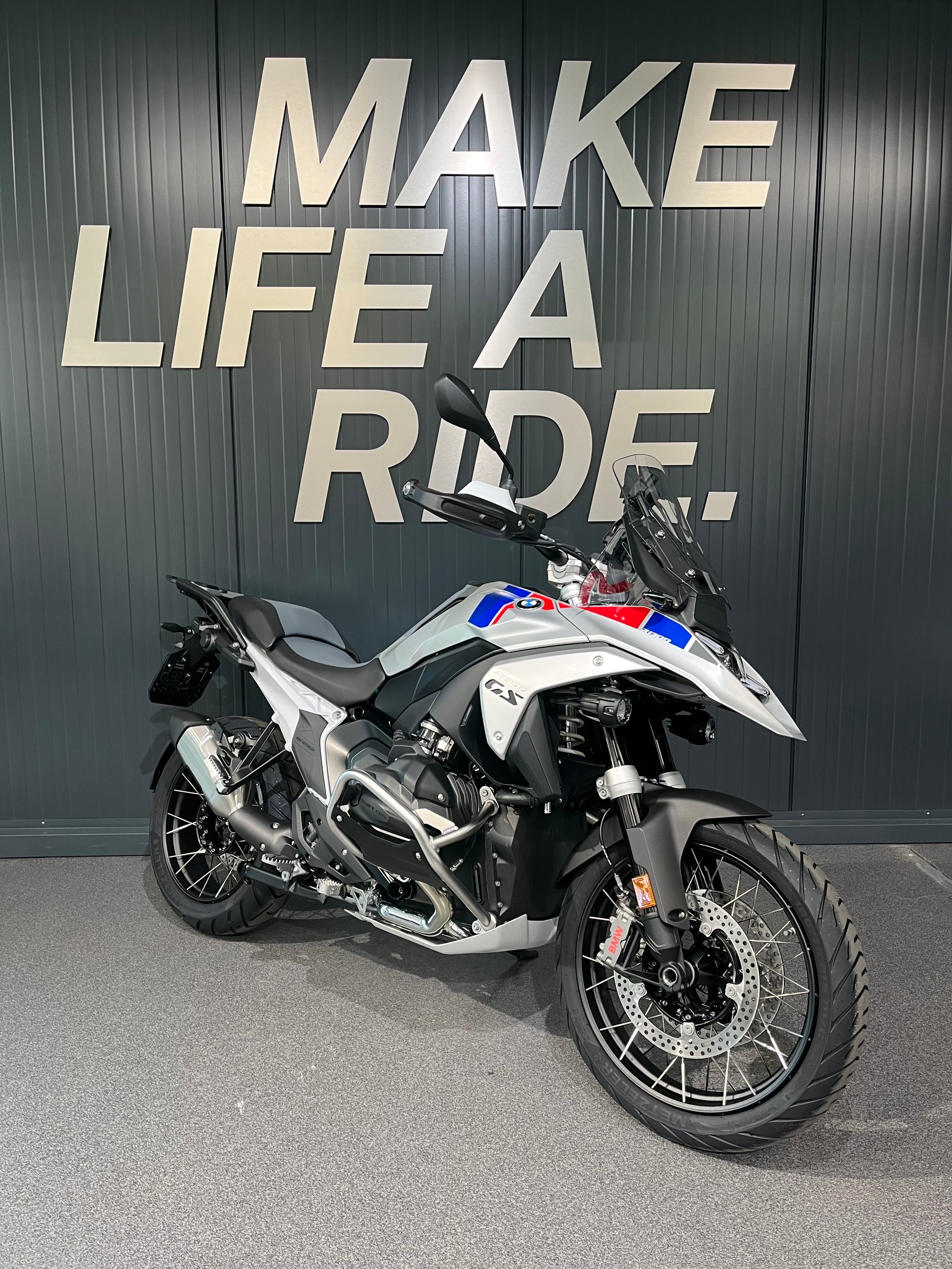 BMW R 1300 GS-showroom-element-1