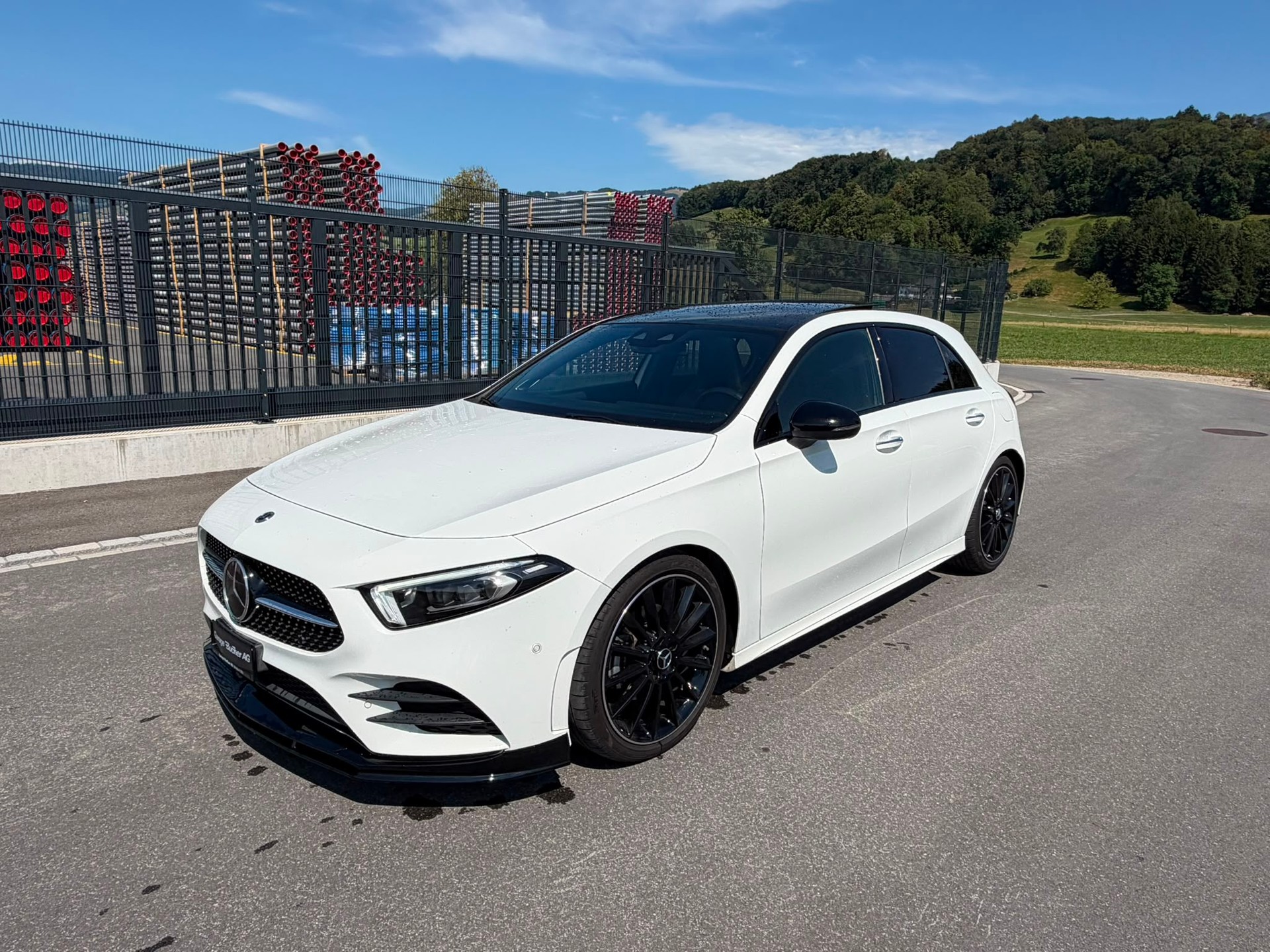 MERCEDES-BENZ A 200 AMG Line 7G-DCT-image-6