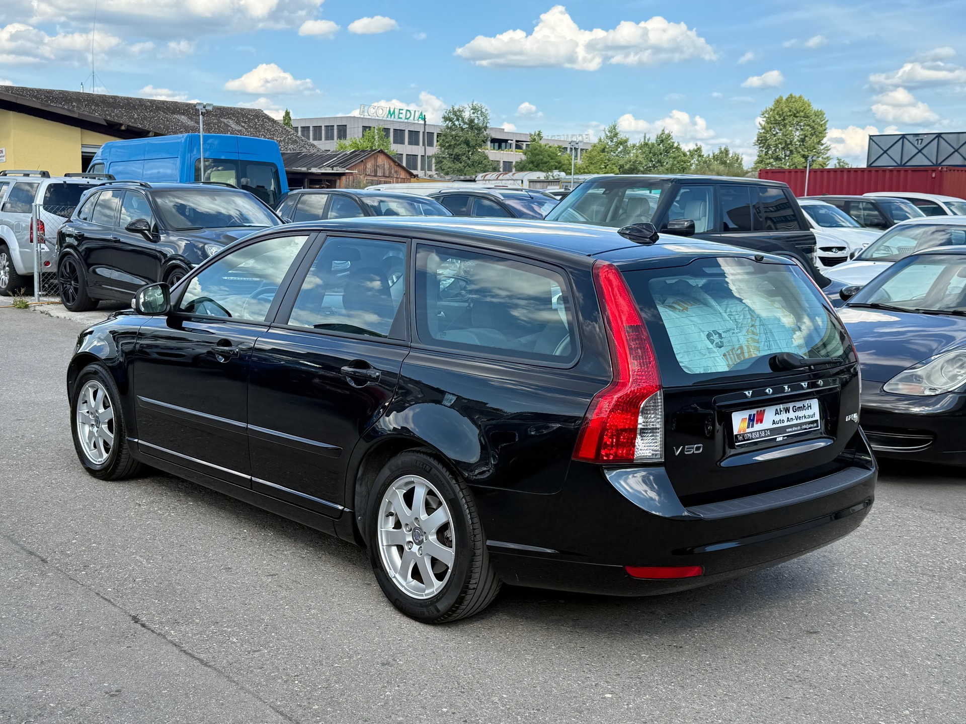 VOLVO V50 DRIVe Start/Stop / Ab MFK 09.2025 / Zahnriemen ersetzt / 8-fach Alu / Tempomat / Sitzheizung / Kindersitz integriert-image-5