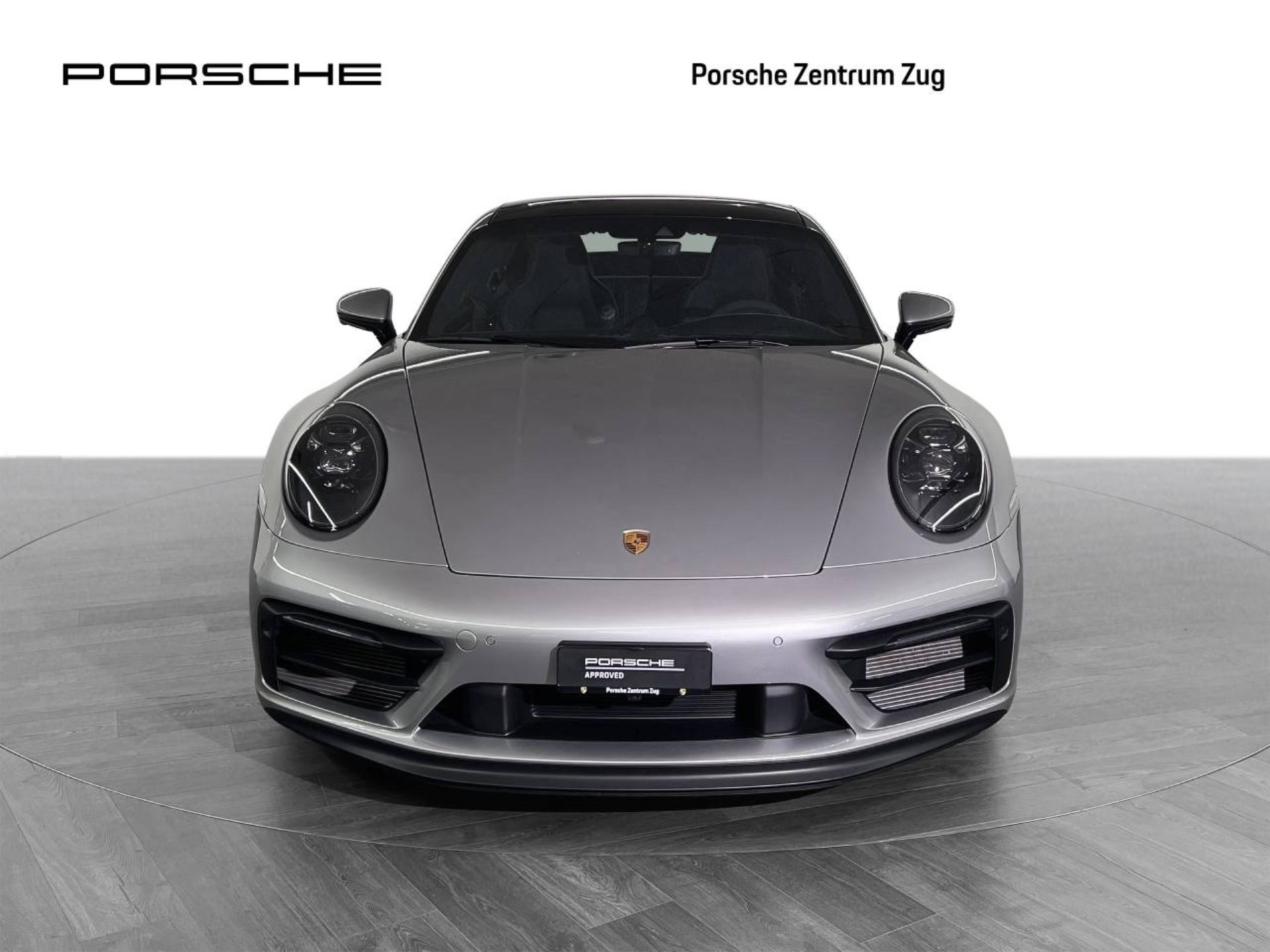 PORSCHE 911 Carrera 4 GTS-image-5