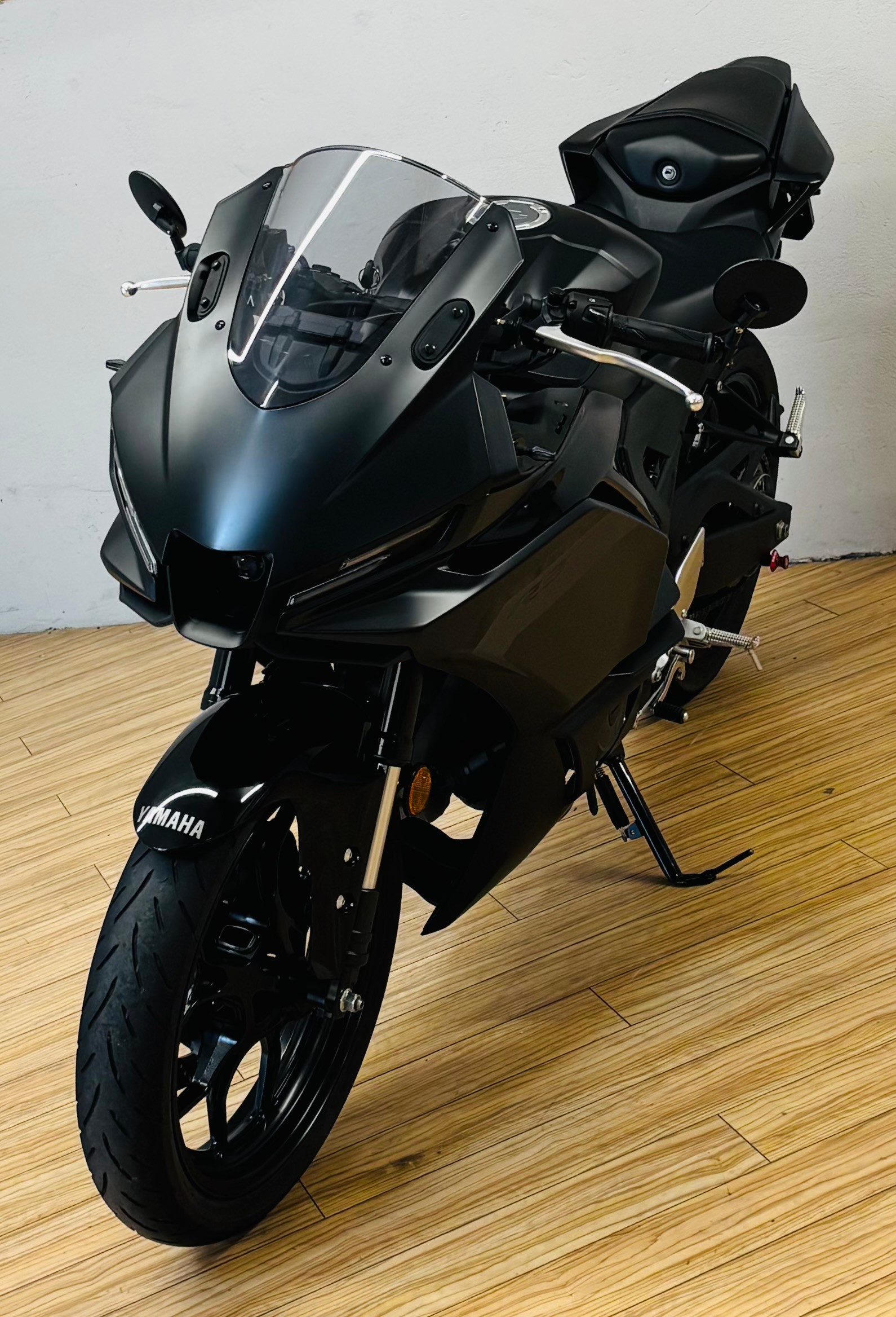 YAMAHA YZF-R3-image-6
