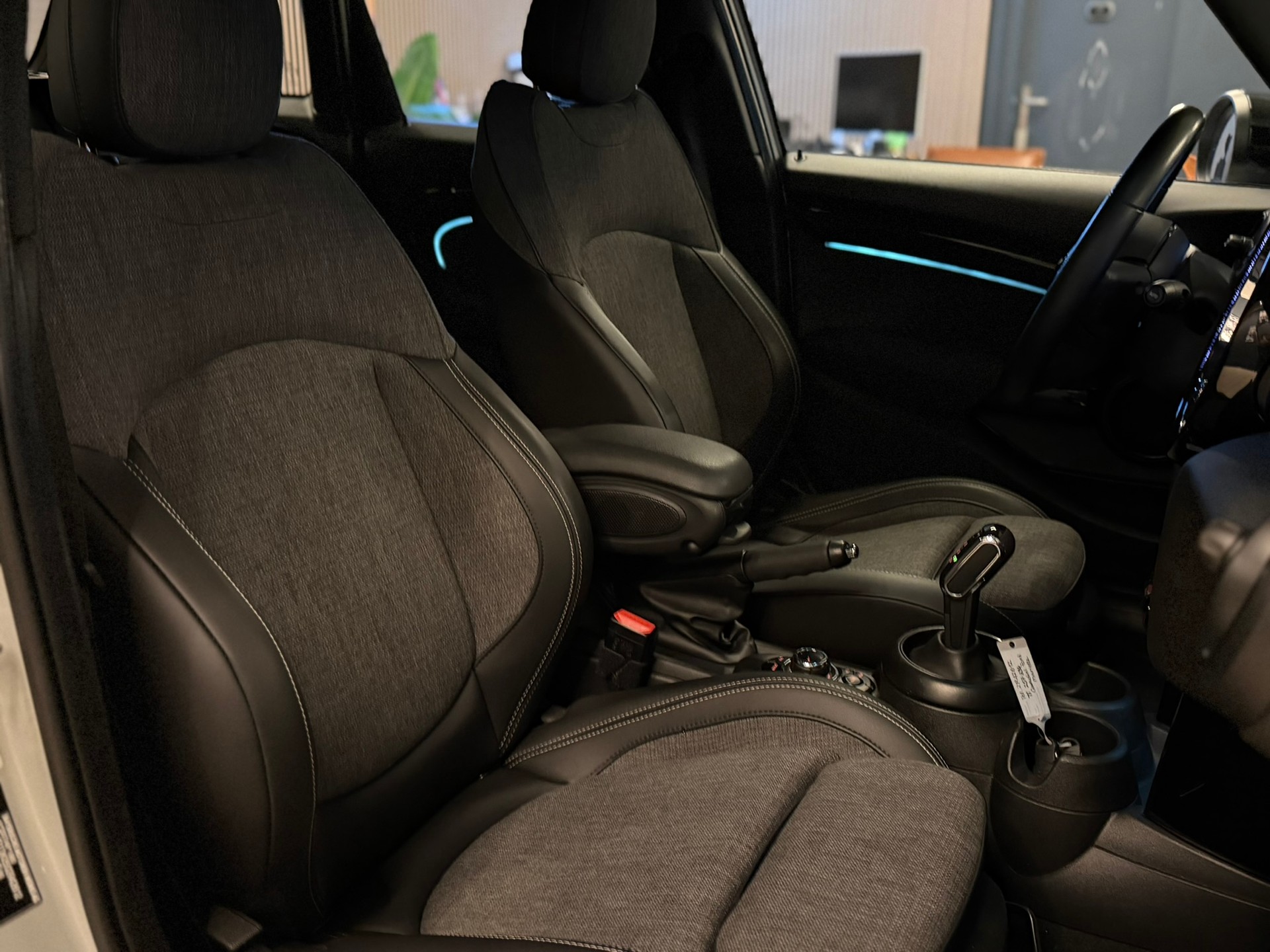 MINI Cooper Steptronic DKG-image-14