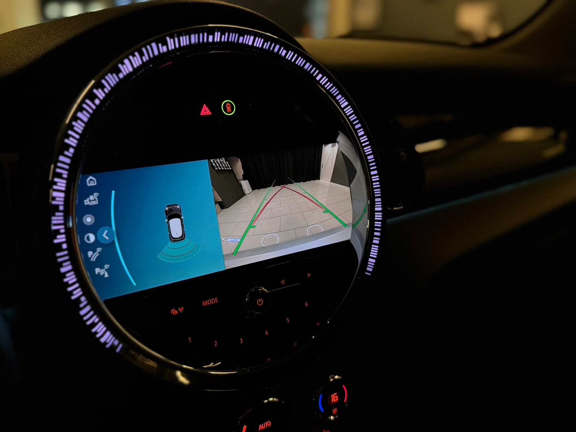 MINI Cooper Steptronic DKG-image-19