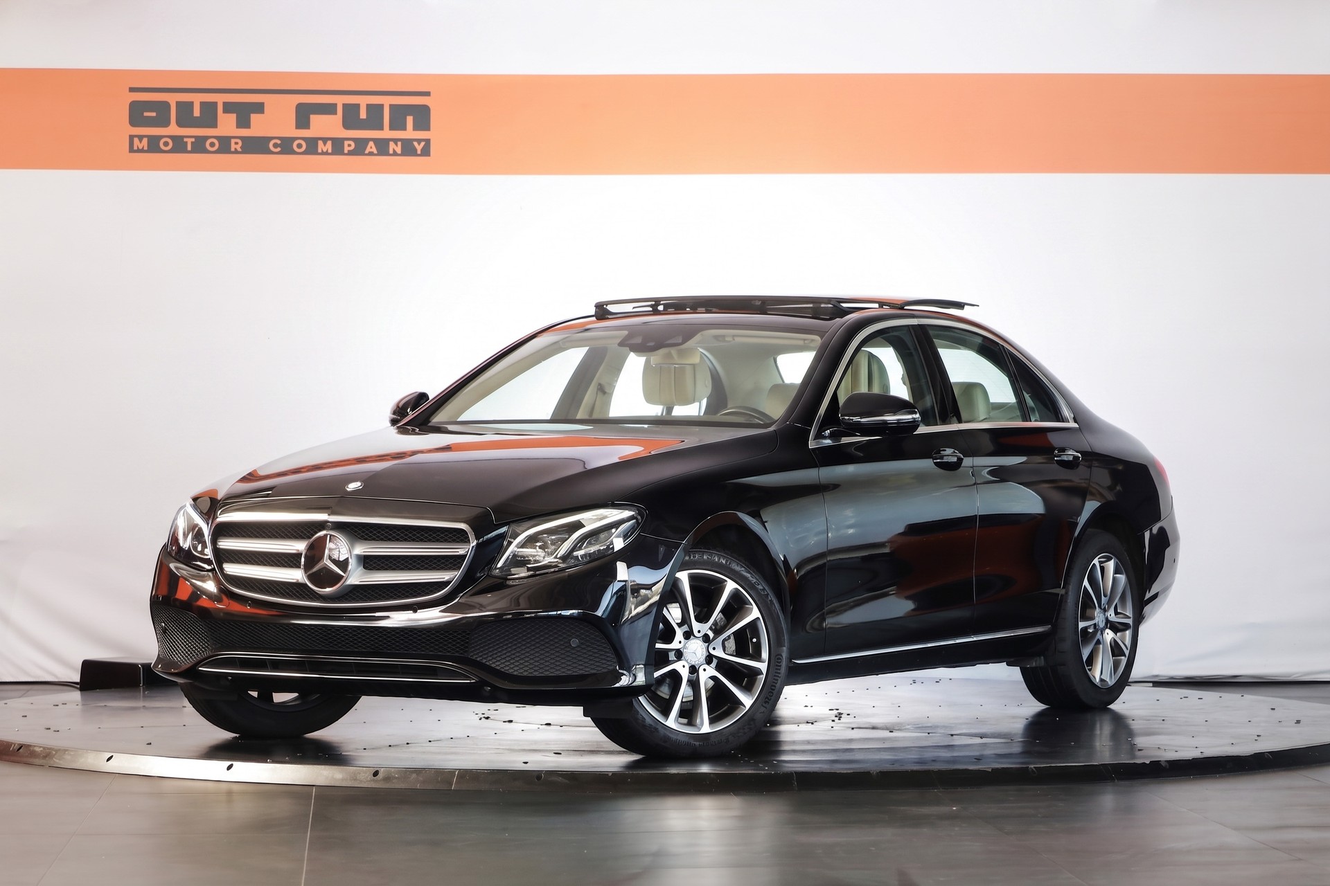 MERCEDES-BENZ E 220 d Avantgarde 9G-Tronic-image-0