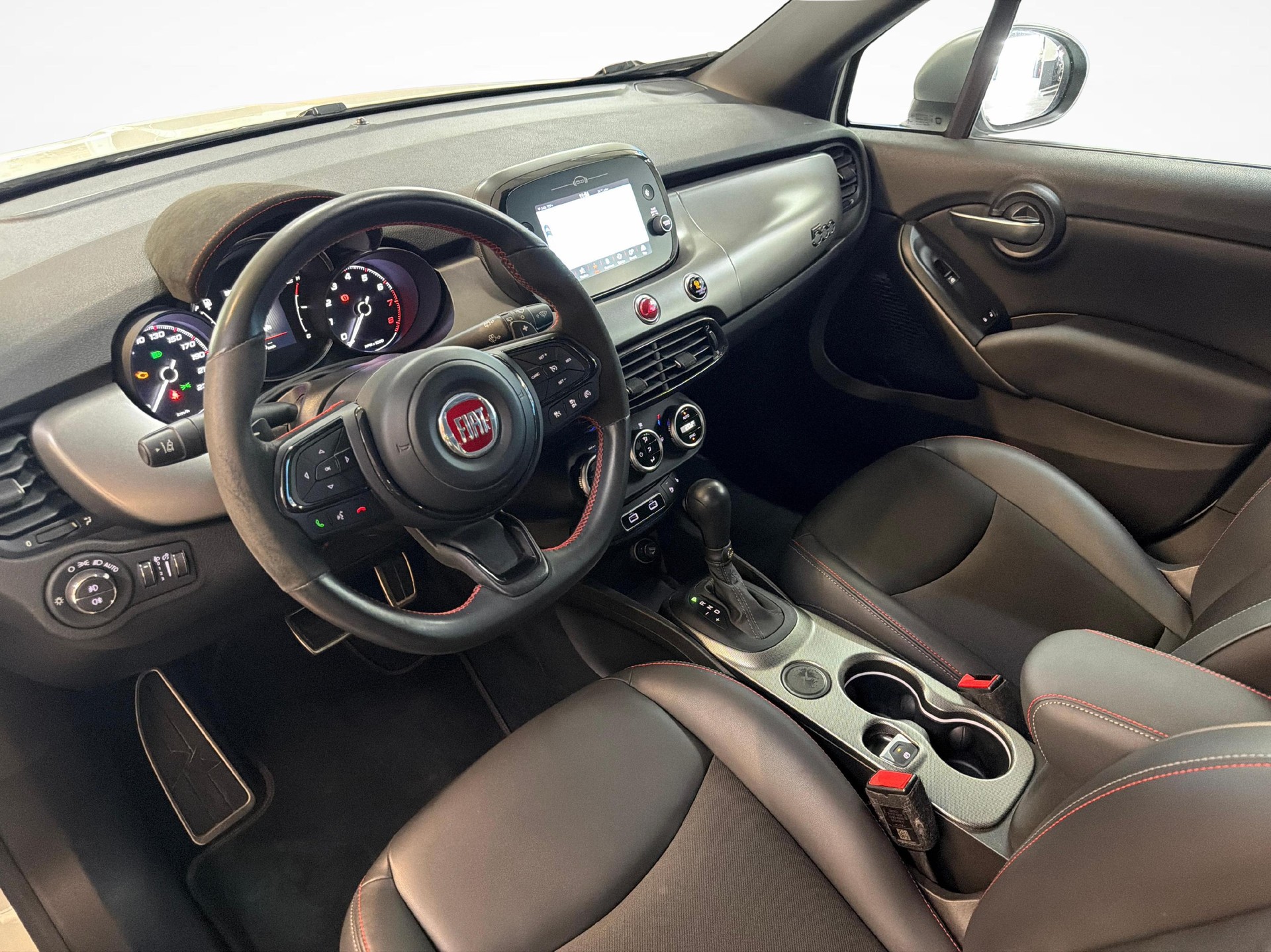 FIAT 500 X 1.3 T4 Sport-image-14
