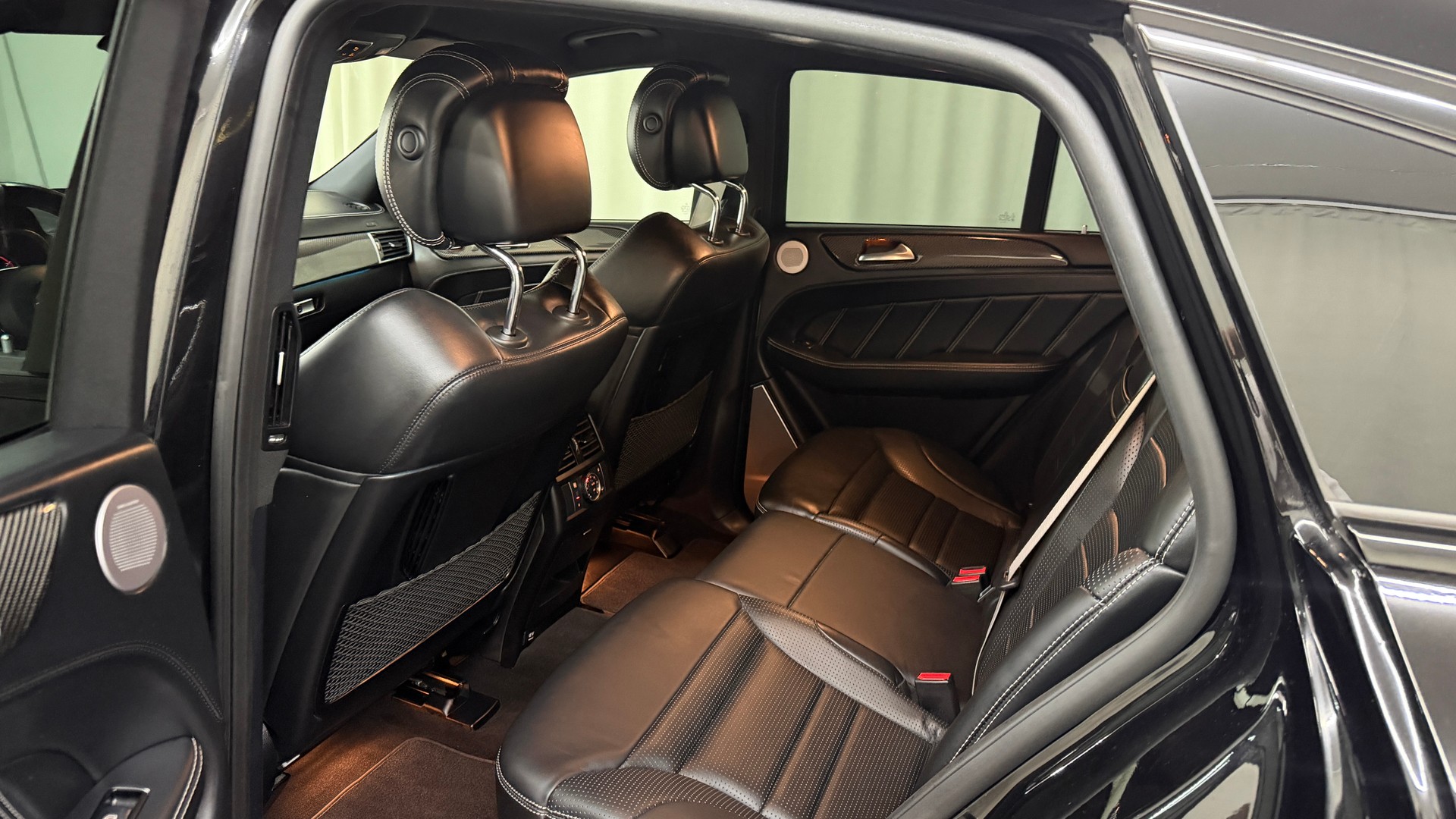 MERCEDES-BENZ GLE Coupé 63 S AMG 4Matic Speedshift-image-11