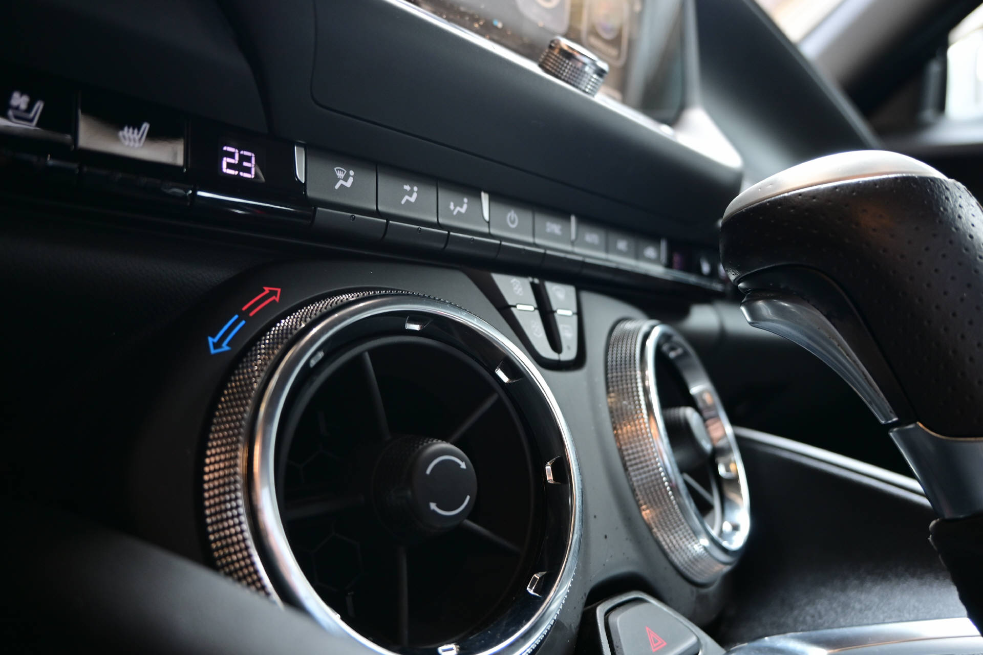 CHEVROLET Camaro 6.2 V8 SS *CH-Auto*ab Service*-image-13
