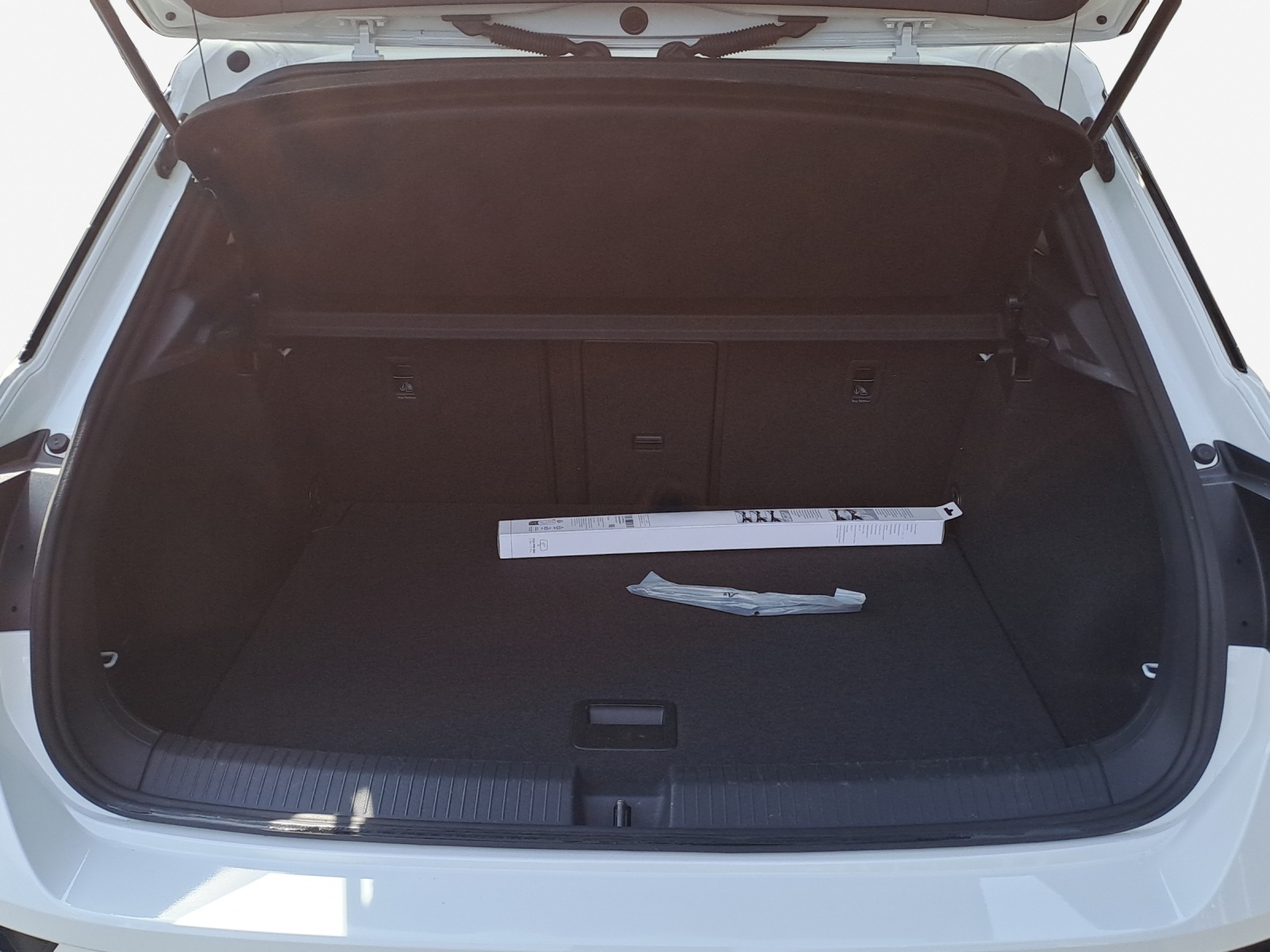 VW T-Roc 1.5 TSI EVO R-Line DSG-image-12