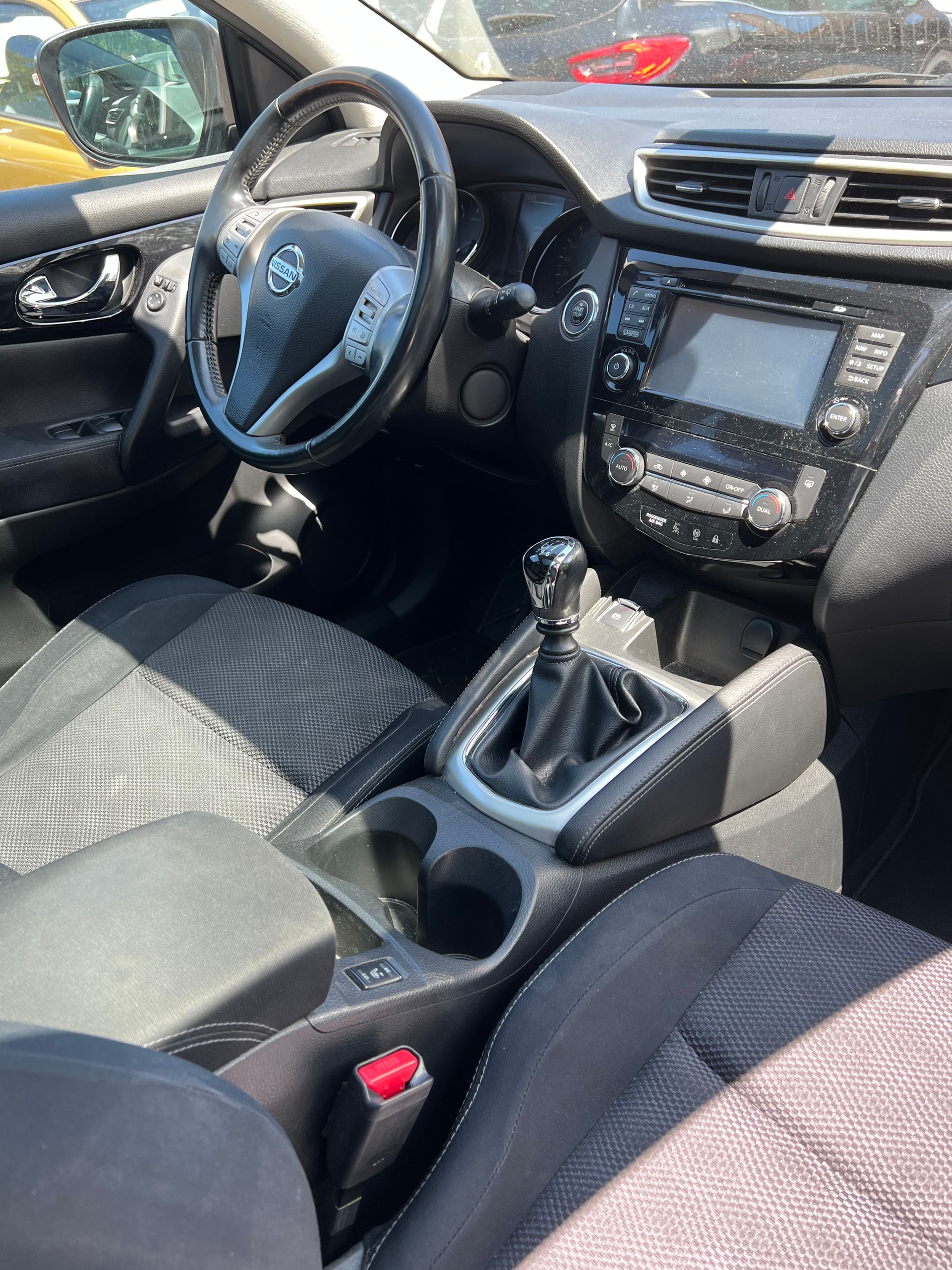 NISSAN Qashqai 1.2 DIG-T 360°-image-7