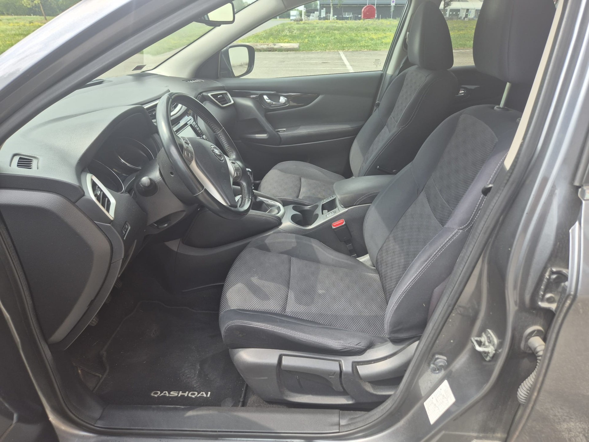 NISSAN Qashqai 1.2 DIG-T 360°-image-5