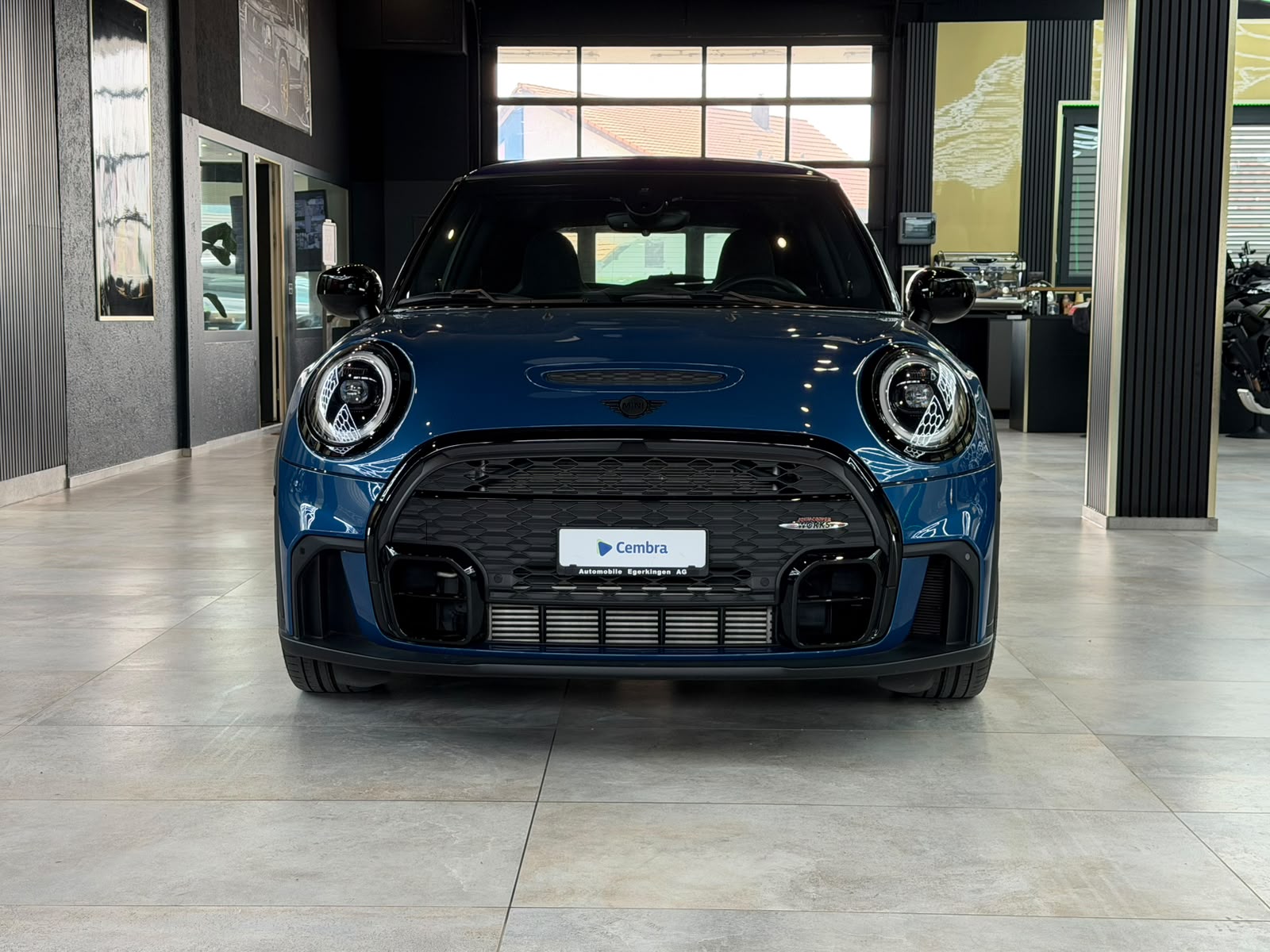 MINI Cooper John Cooper Works Steptronic-image-1