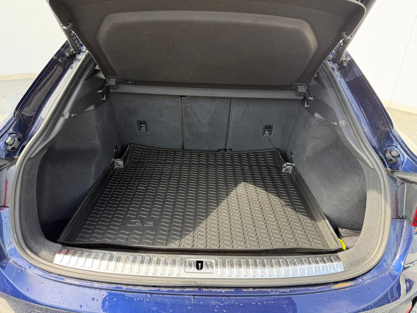 AUDI Q3 Sportback 40 TFSI S line quattro S-tronic-image-10